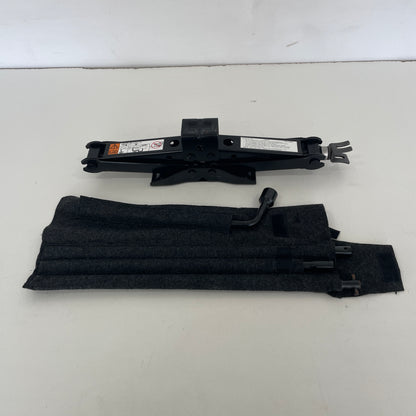 Mazda BT-50 UP/UR Scissor Jack Kit AB31-17080-BA | 2011–2015 | 1,800kg Capacity