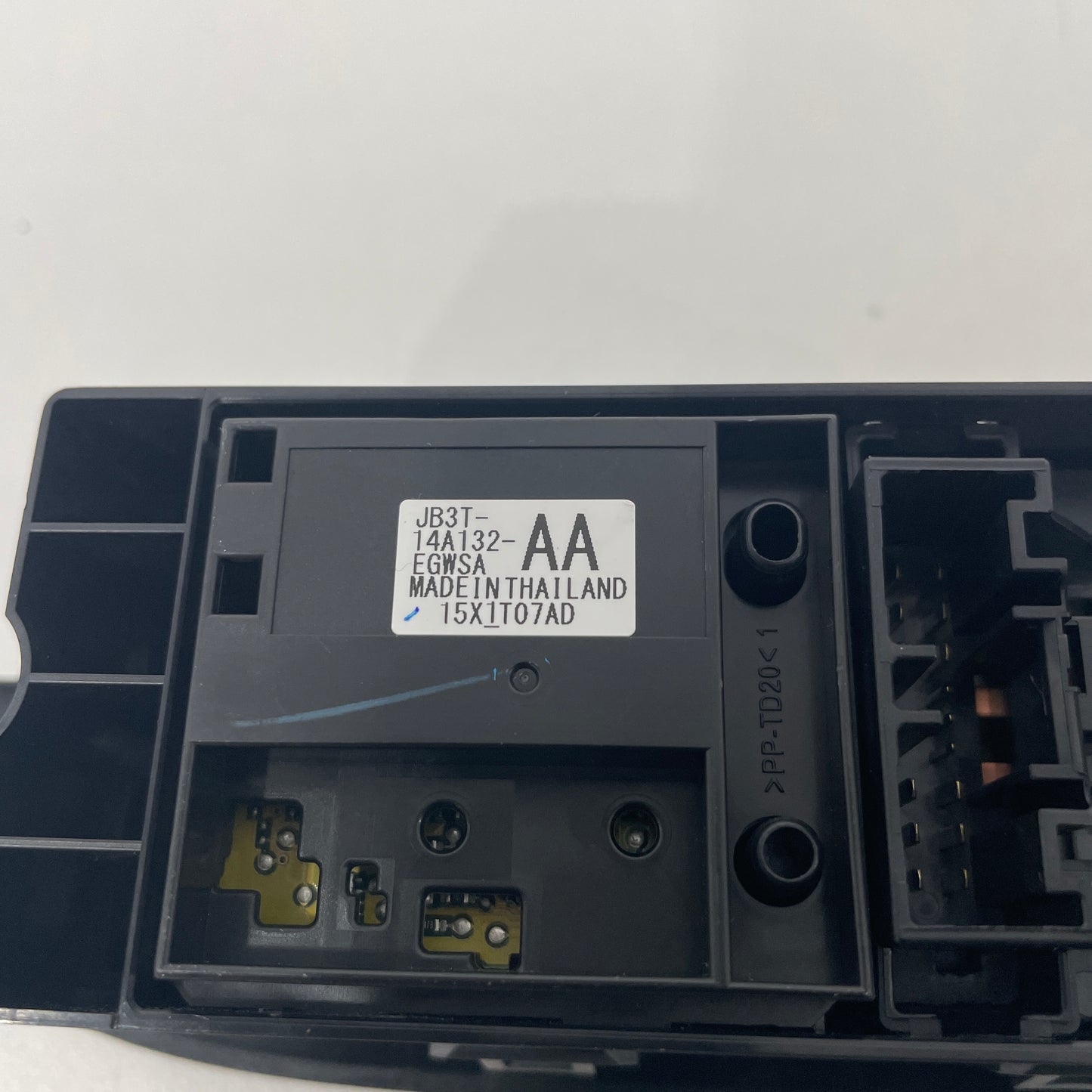 Ford Ranger PX2 PX3 Master Window Switch (2015–2022) JB3T-14A132-EGWSA