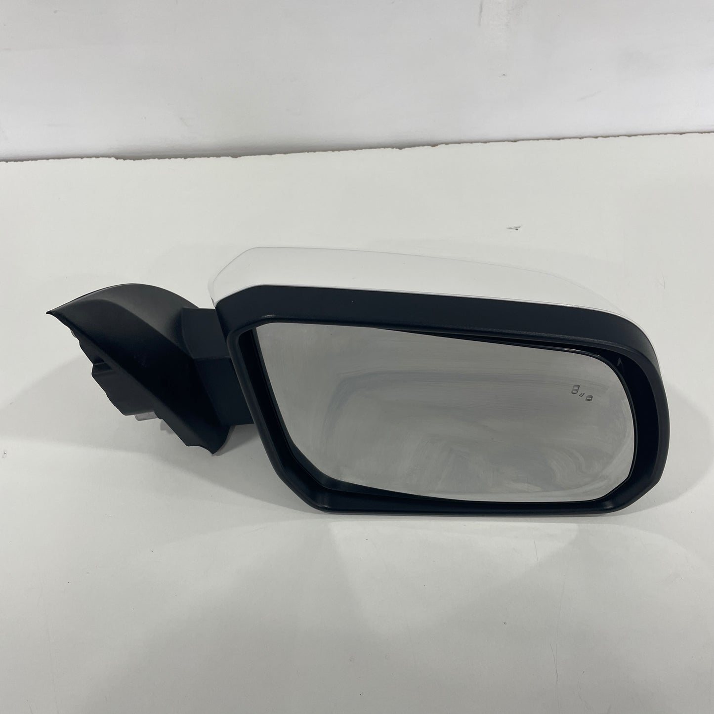 Ford Ranger PY 2022–2025 Door Mirror RH Right BSM Blind Spot OEM