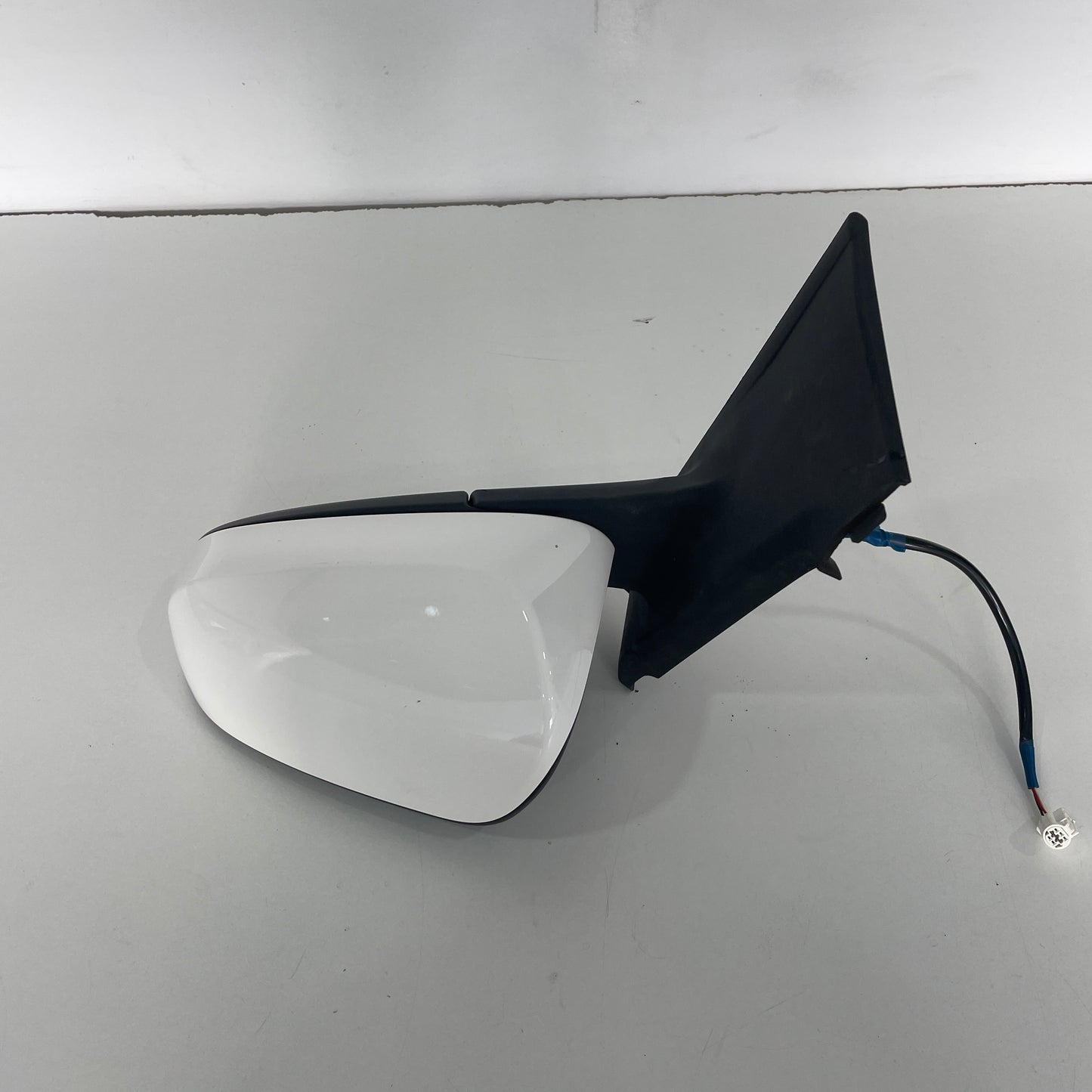 Toyota Yaris Hatchback XP13# 2011–2018 Door Mirror Left LH Electric | OEM
