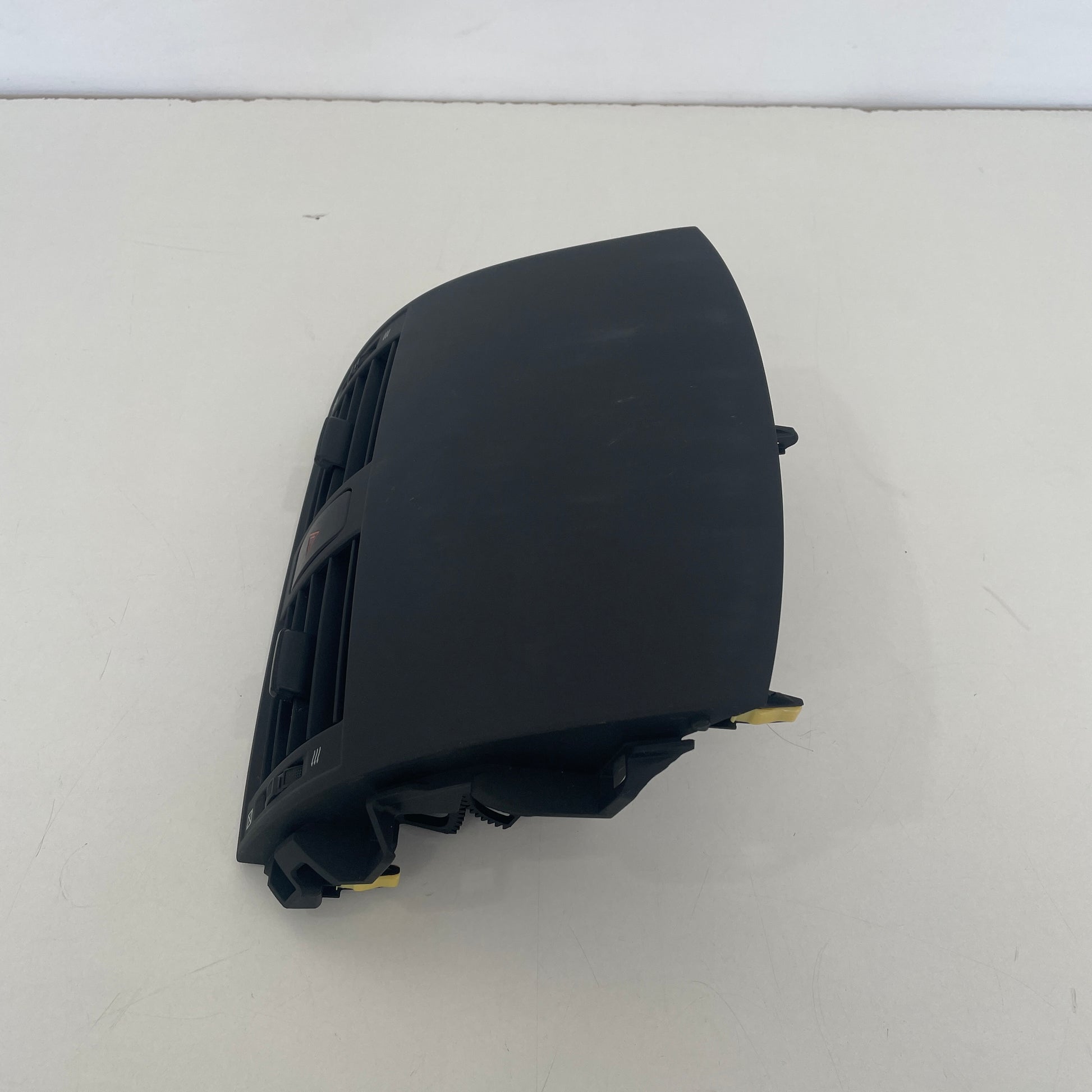 Toyota Corolla ZRE152R 2010-2013 Centre Dash Air Vent Hazard Switch | OEM
