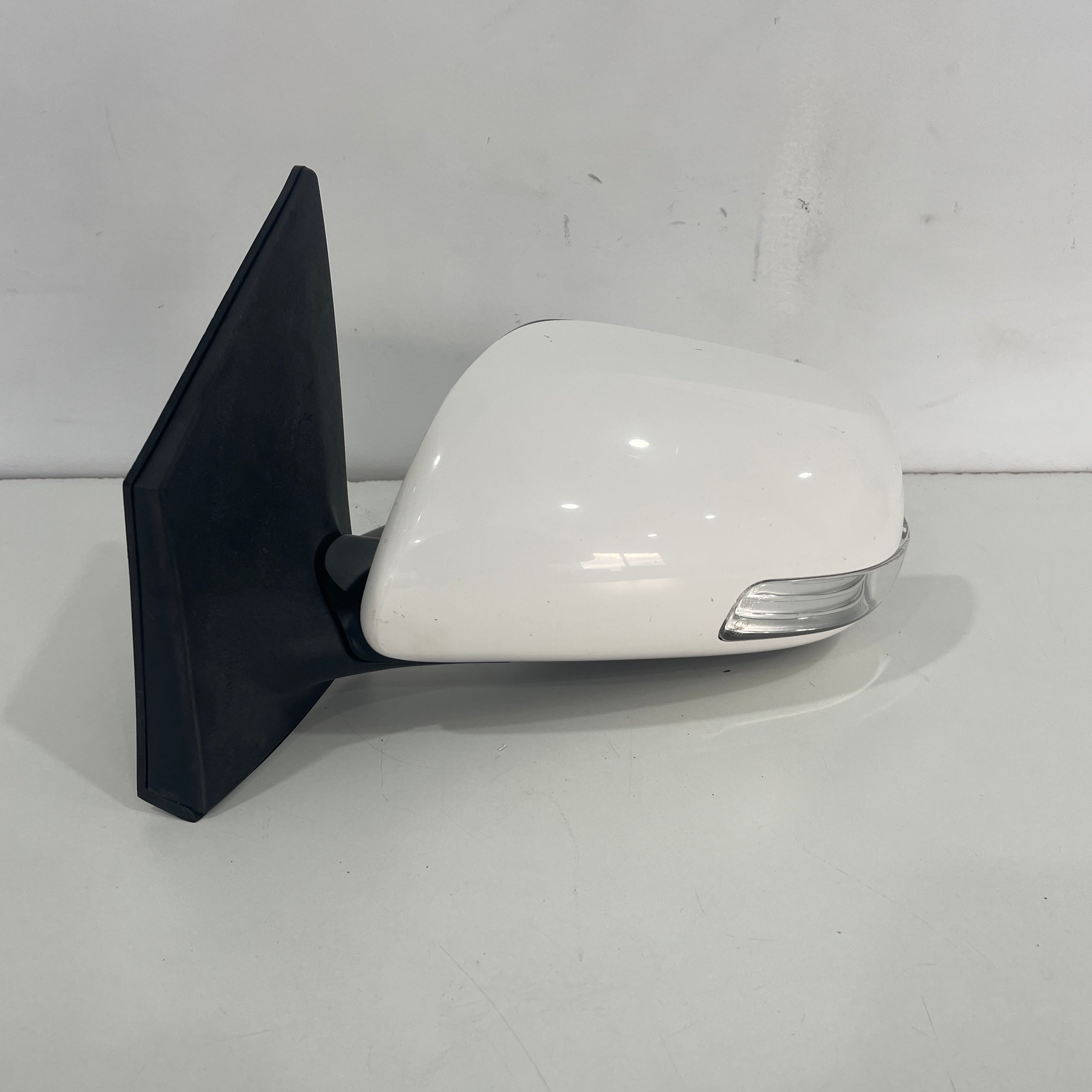 Toyota Corolla Sedan ZRE152R 2010-2013 Door Mirror Left Side LH | OEM