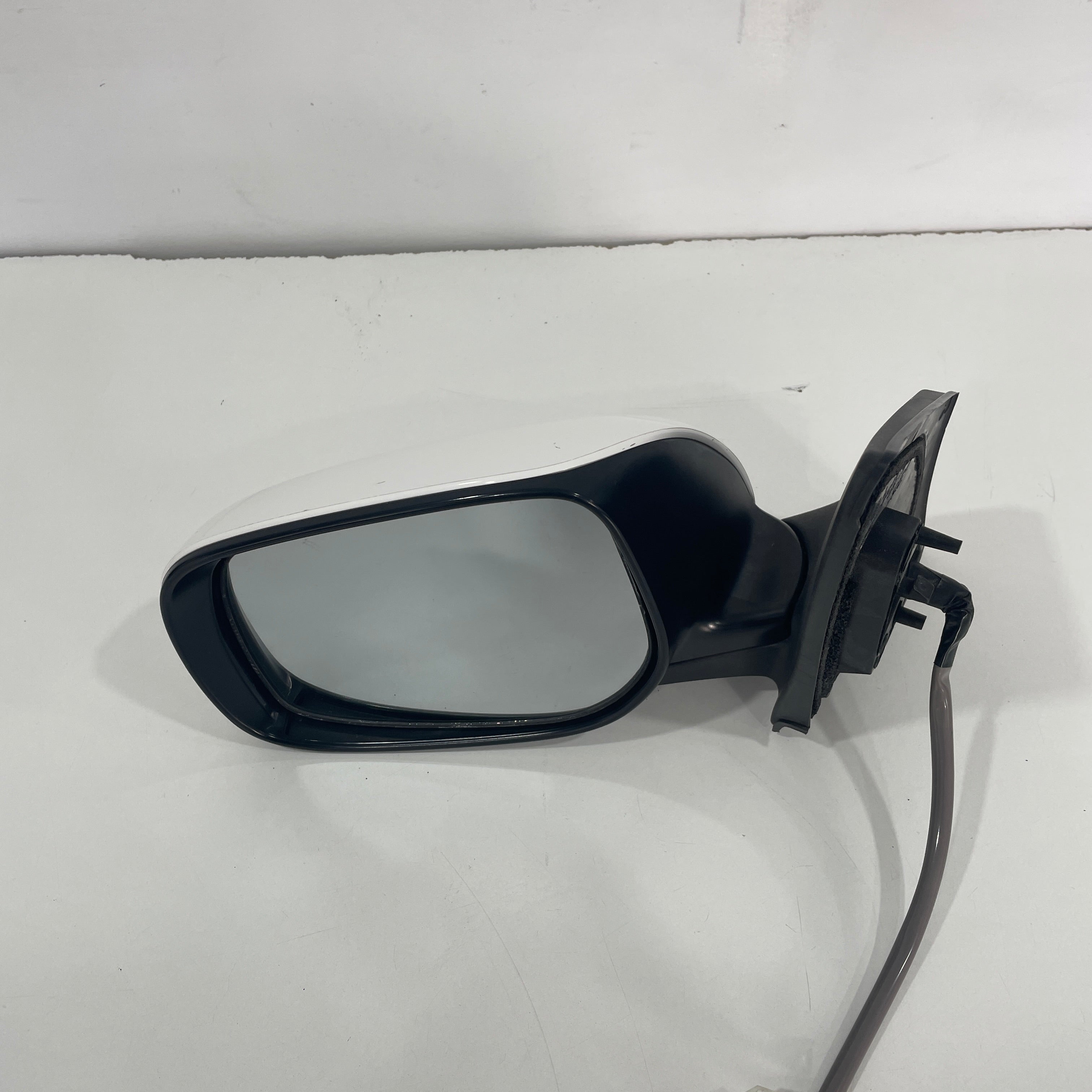 Toyota Corolla Sedan ZRE152R 2010-2013 Door Mirror Left Side LH | OEM