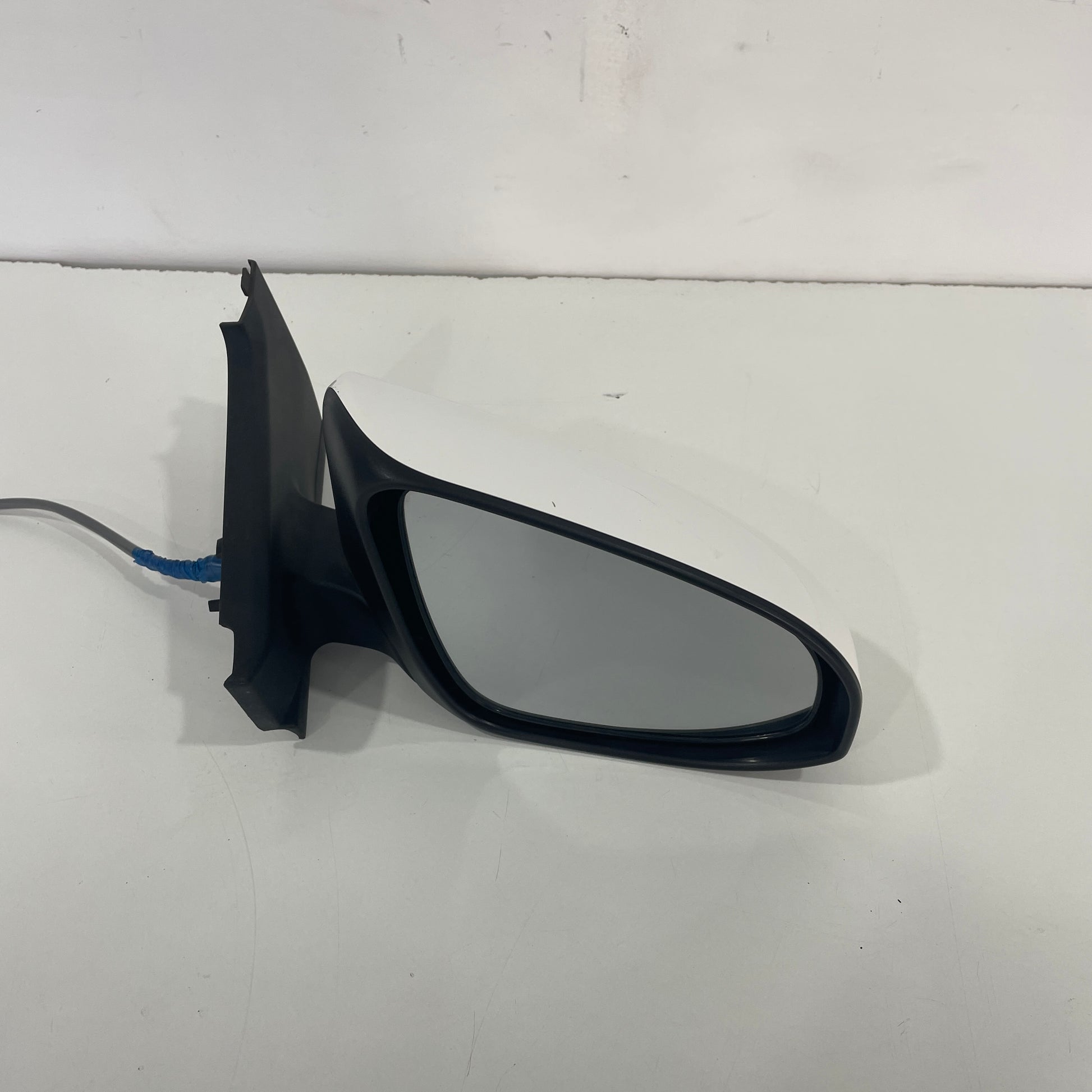 Toyota Yaris Hatchback XP13# 2011–2018 Door Mirror Right RH Electric | OEM
