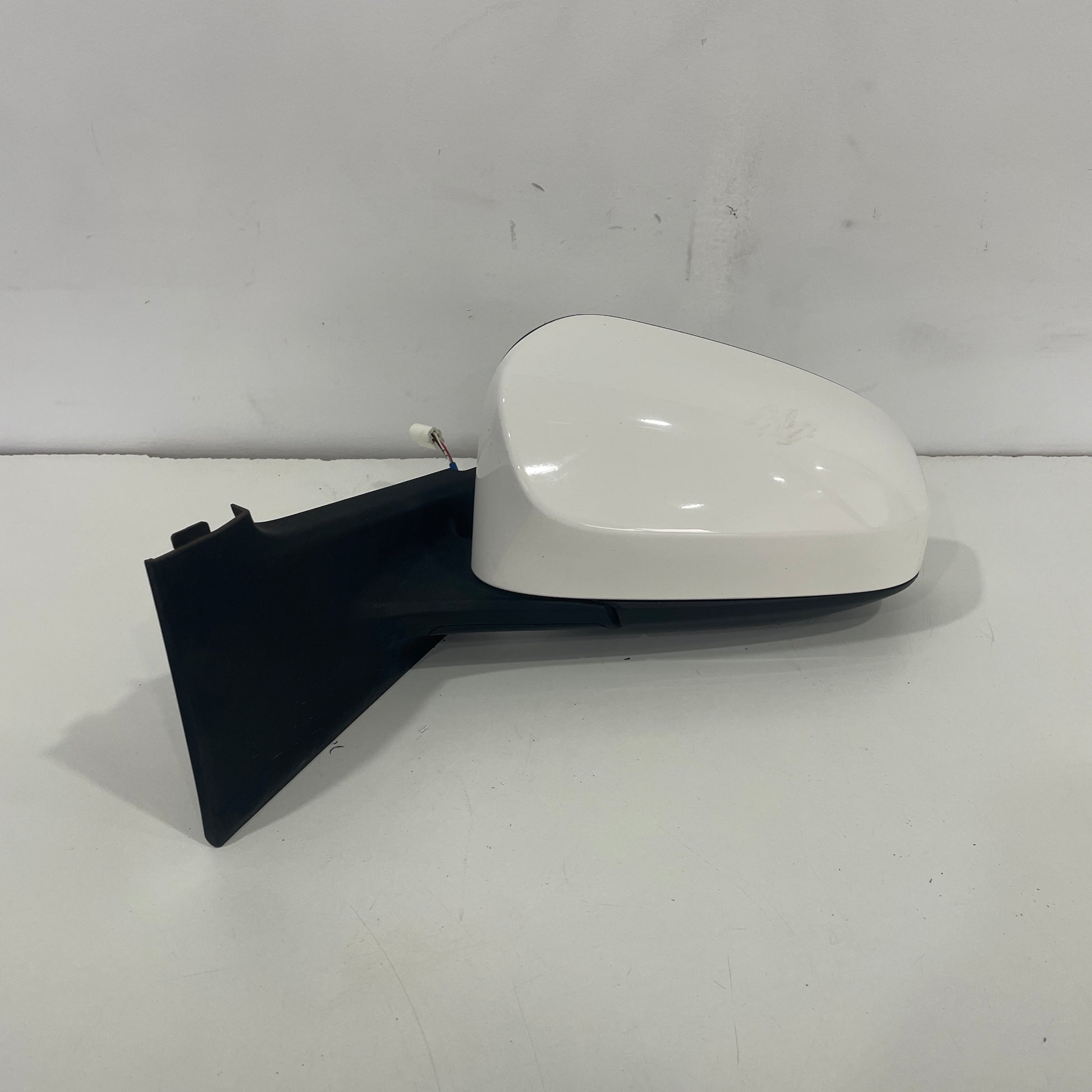 Toyota Yaris Hatchback XP13# 2011–2018 Door Mirror Left LH Electric | OEM
