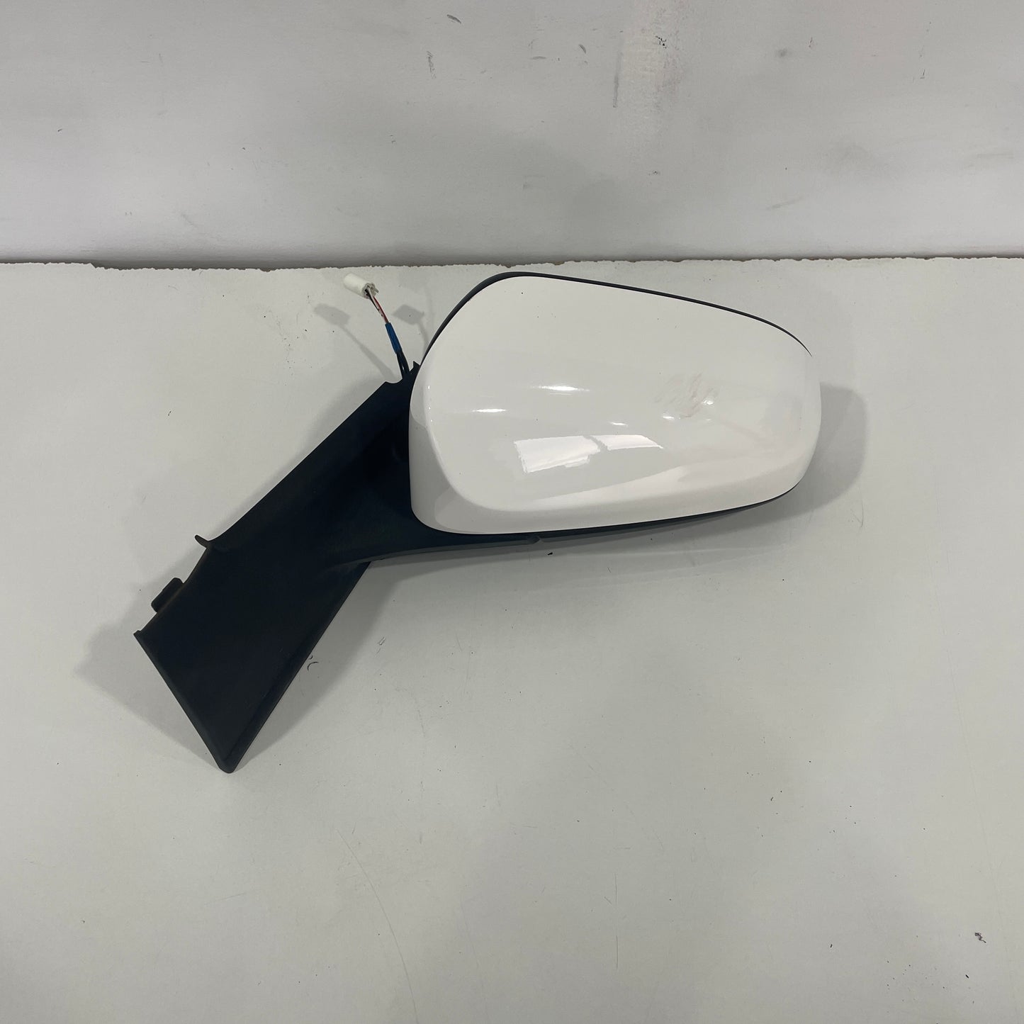 Toyota Yaris Hatchback XP13# 2011–2018 Door Mirror Left LH Electric | OEM