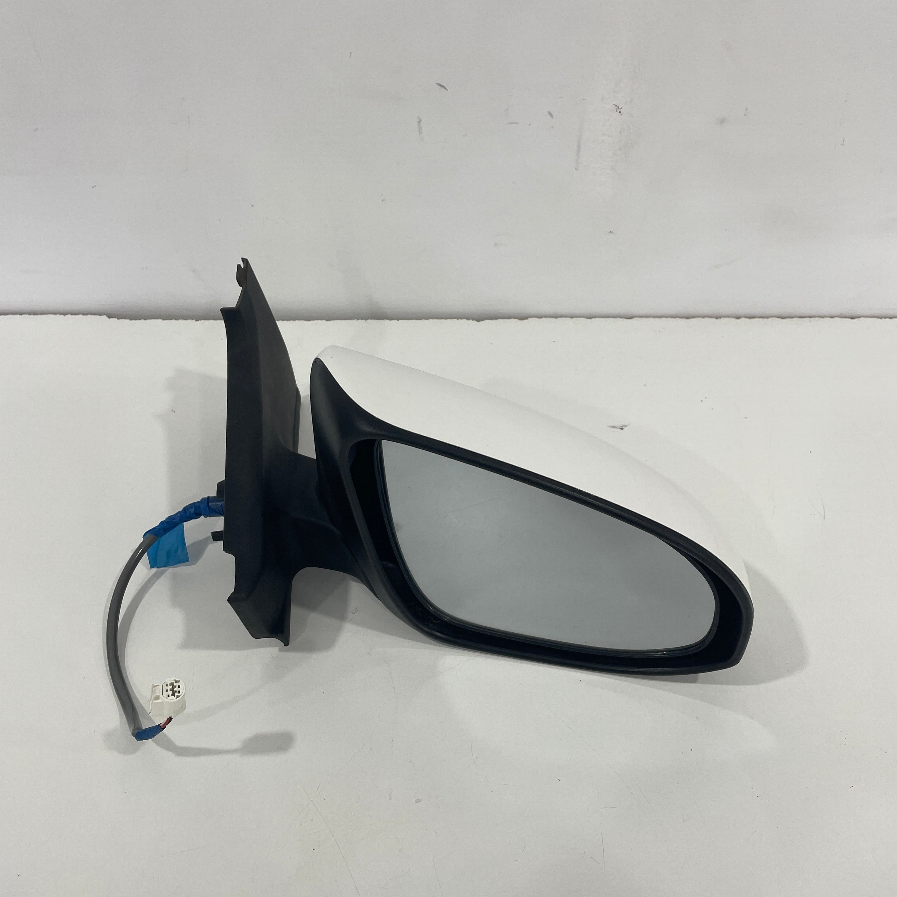 Toyota Yaris Hatchback XP13# 2011–2018 Door Mirror Right RH Electric | OEM