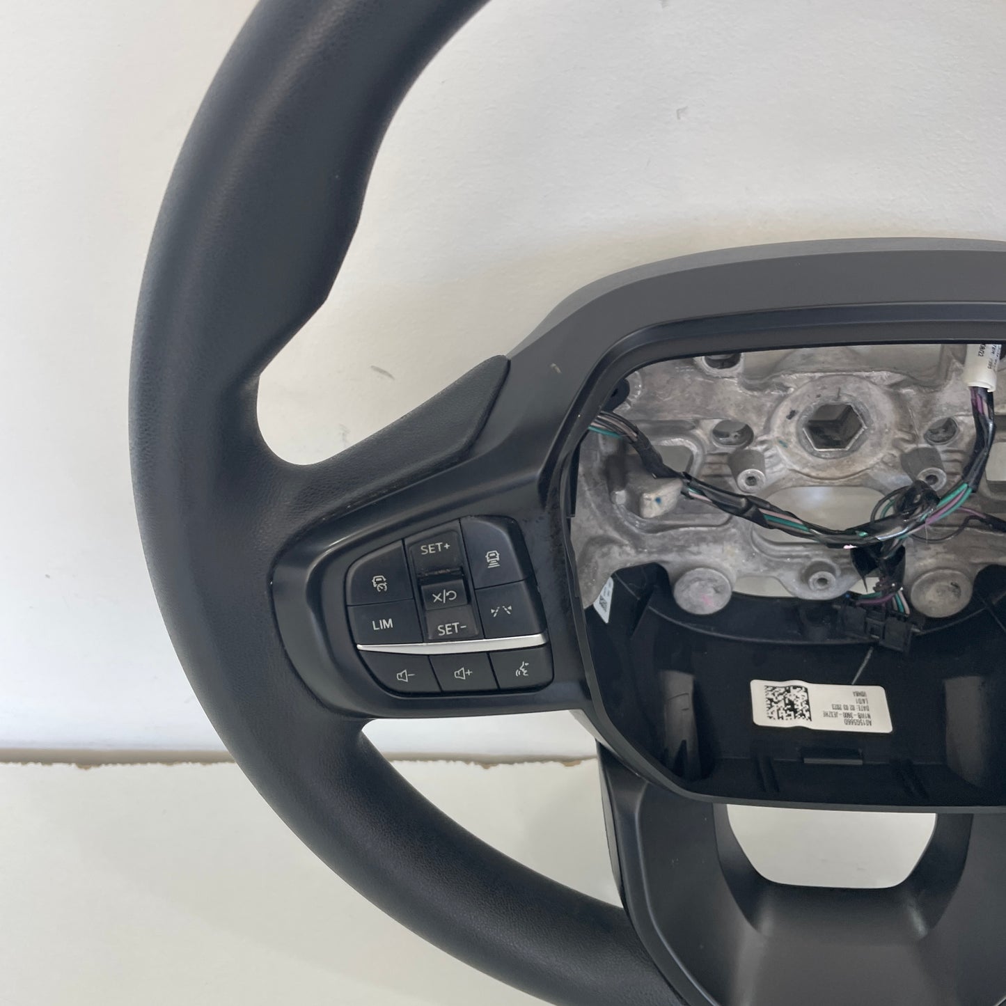 Ford Ranger 2022–2025 Vinyl Steering Wheel N1WB-3600-JE3ZHE | OEM