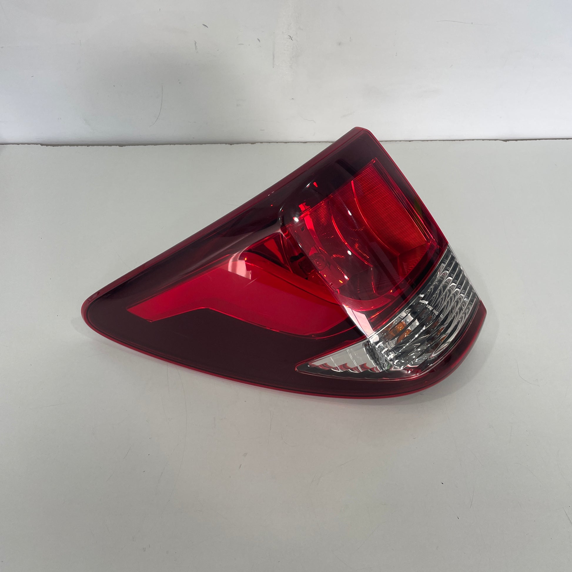 Mazda BT-50 Left Tail Light Assembly FV79-13405-AC UP/UR 2015-2019 Genuine OEM