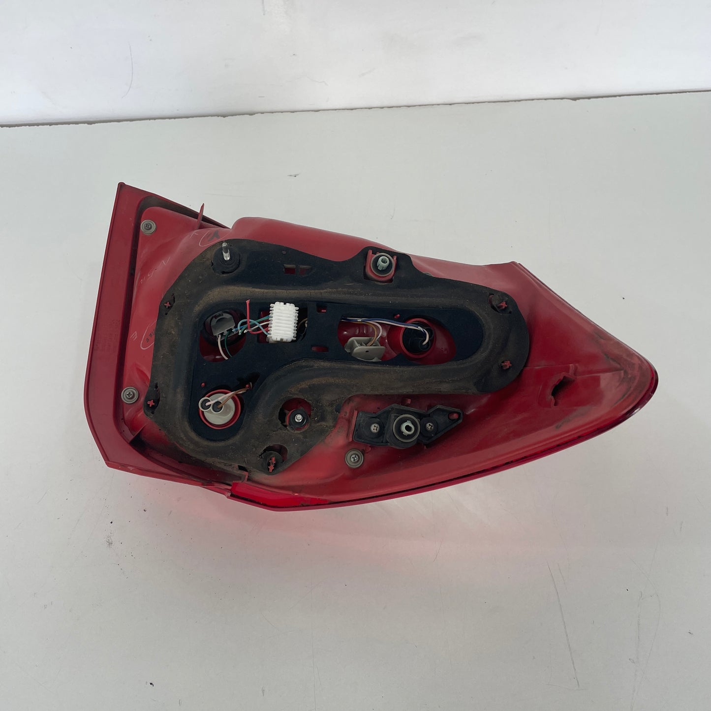 Toyota Corolla Hatchback ZRE152R Right Hand Side Tail Light 2009-2012
