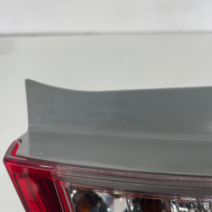 Toyota Corolla ZRE152R Sedan 2010-2013 RH Right Tail Light Genuine OEM