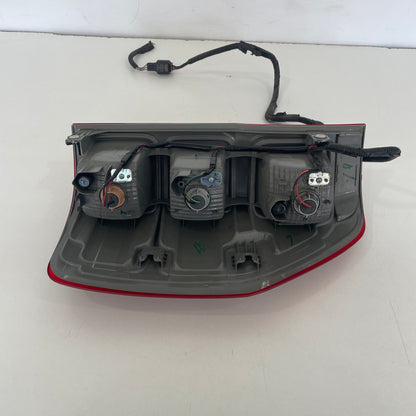 Ford Ranger PX2 PX3 Wildtrak Right Side Tail Light JB3B-13404-GA OEM