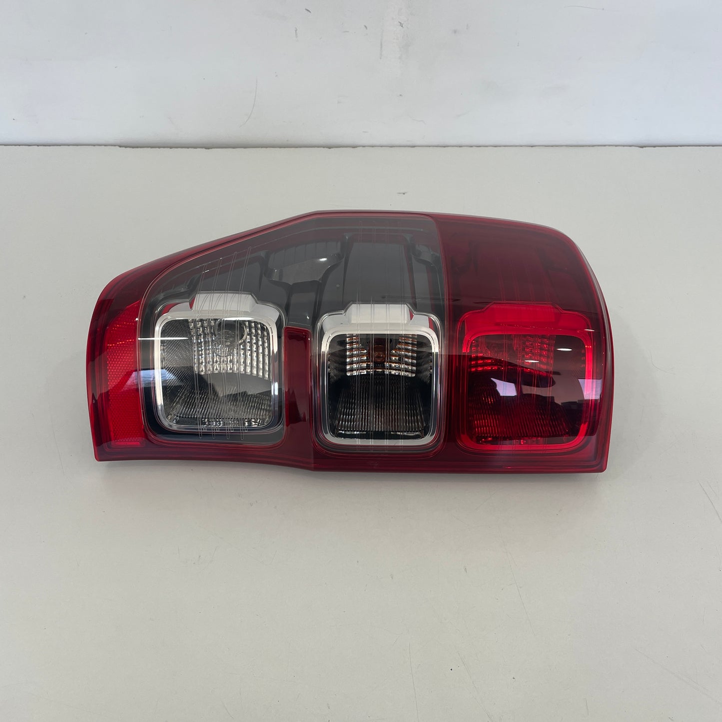 Ford Ranger PX1 PX2 PX3 Tail Light Left Hand Side Wildtrak 2011–2022