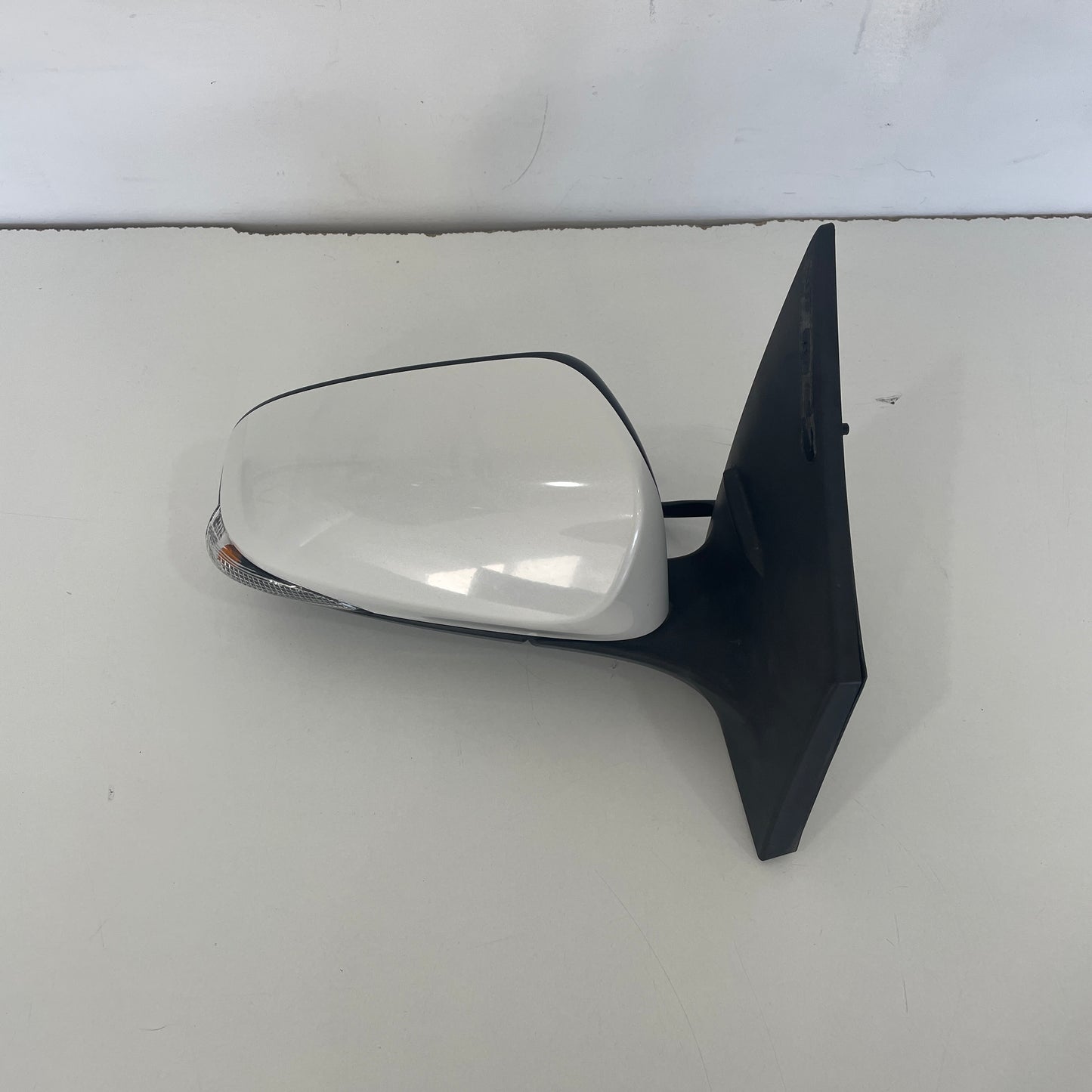 Toyota Corolla ZR Hatchback ZRE182R 2012–2018 Right Hand Side Door Mirror