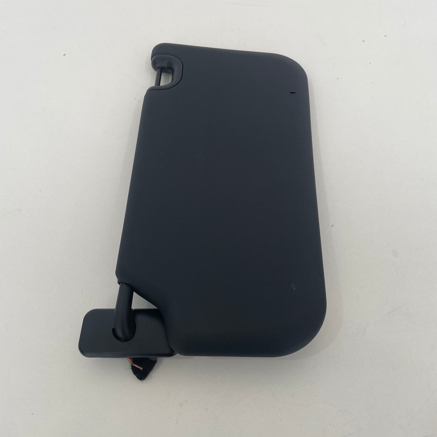 Ford Everest 2022–2025 RH Sun Visor w/ Mirror Light FB3B-2A104-100 OEM Platinum