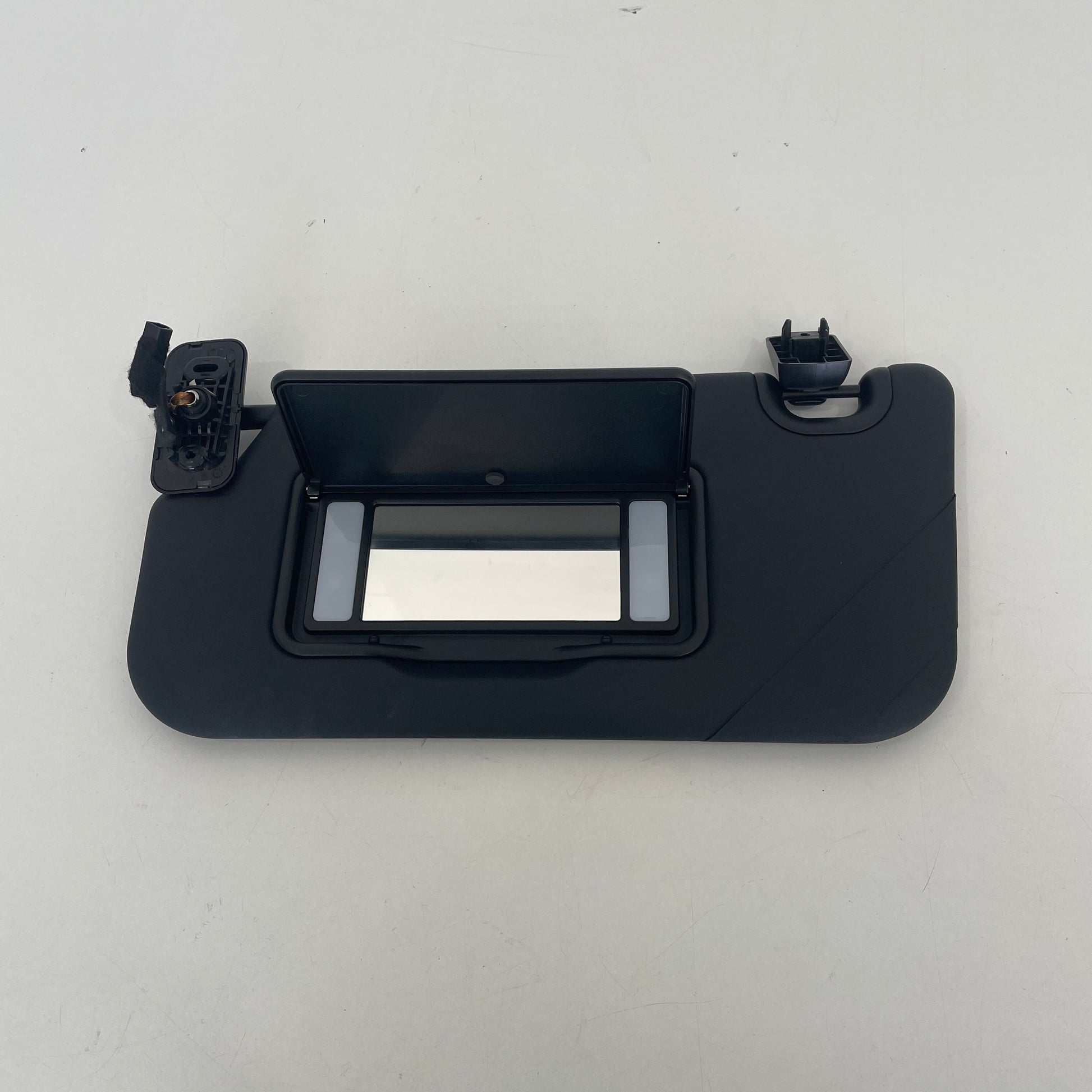 Ford Ranger Sun Visor LH Sliding Mirror Light PX1 PX2 PX3 2011-2022