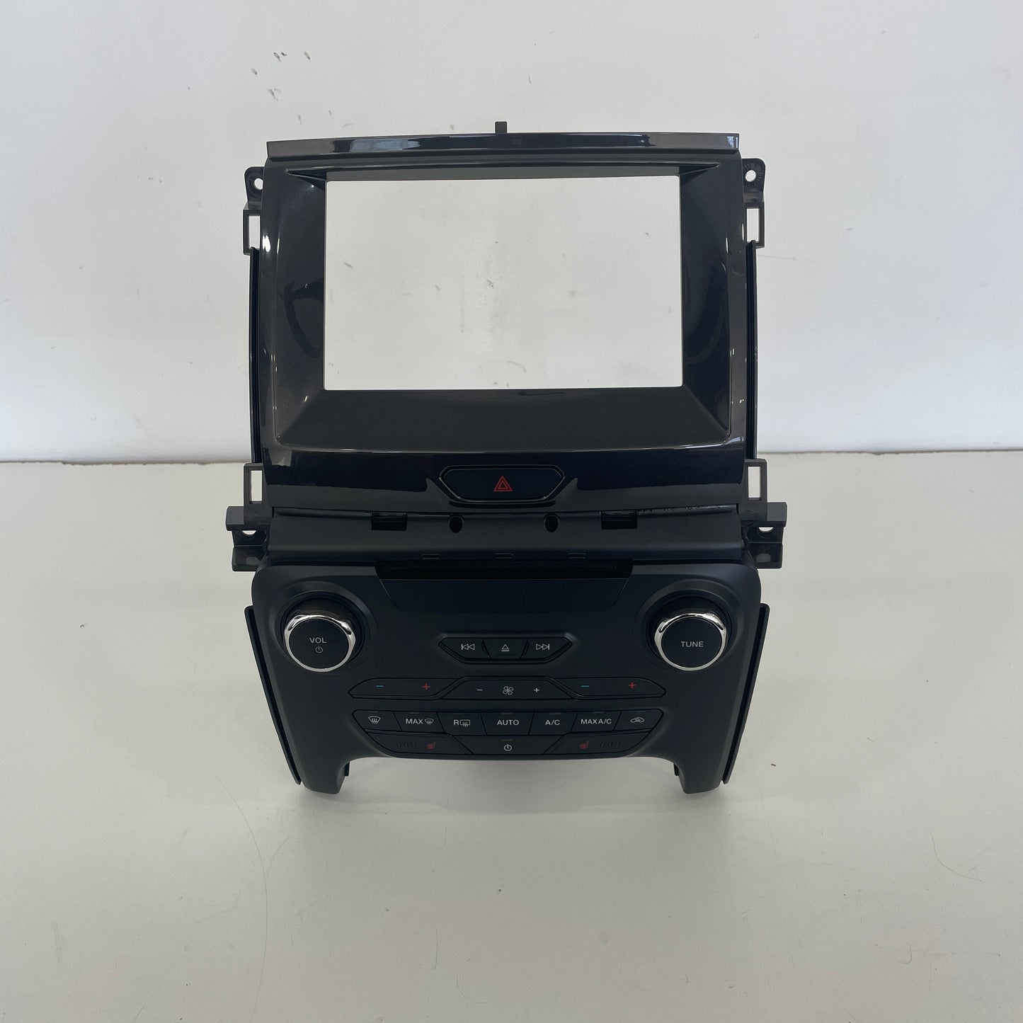 Ford Ranger PX3 Dash Fascia Climate Control Panel JB3T-18E245 2018-2022