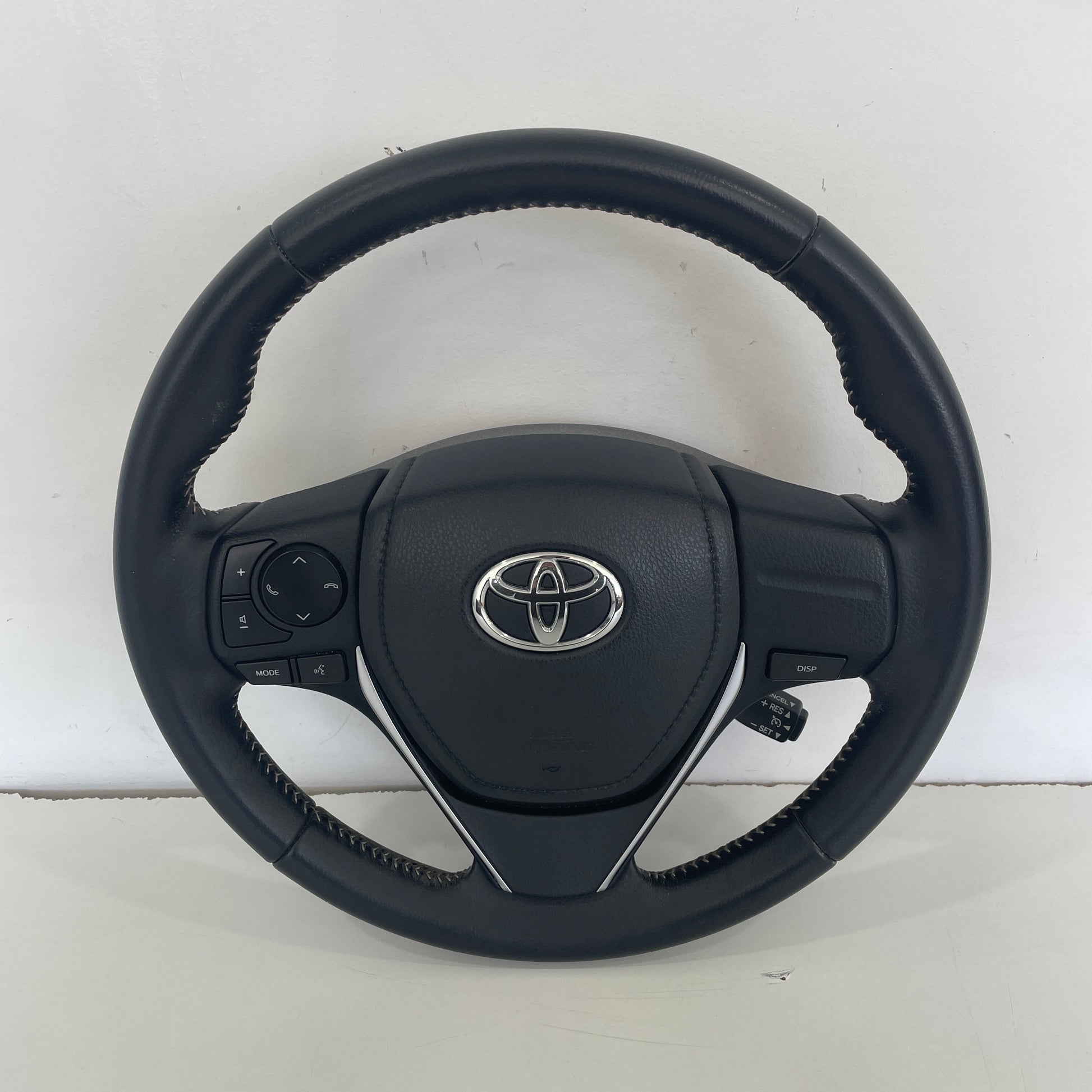 Toyota Corolla Hatchback ZRE182R 2015-2018 Steering Wheel Leather | OEM