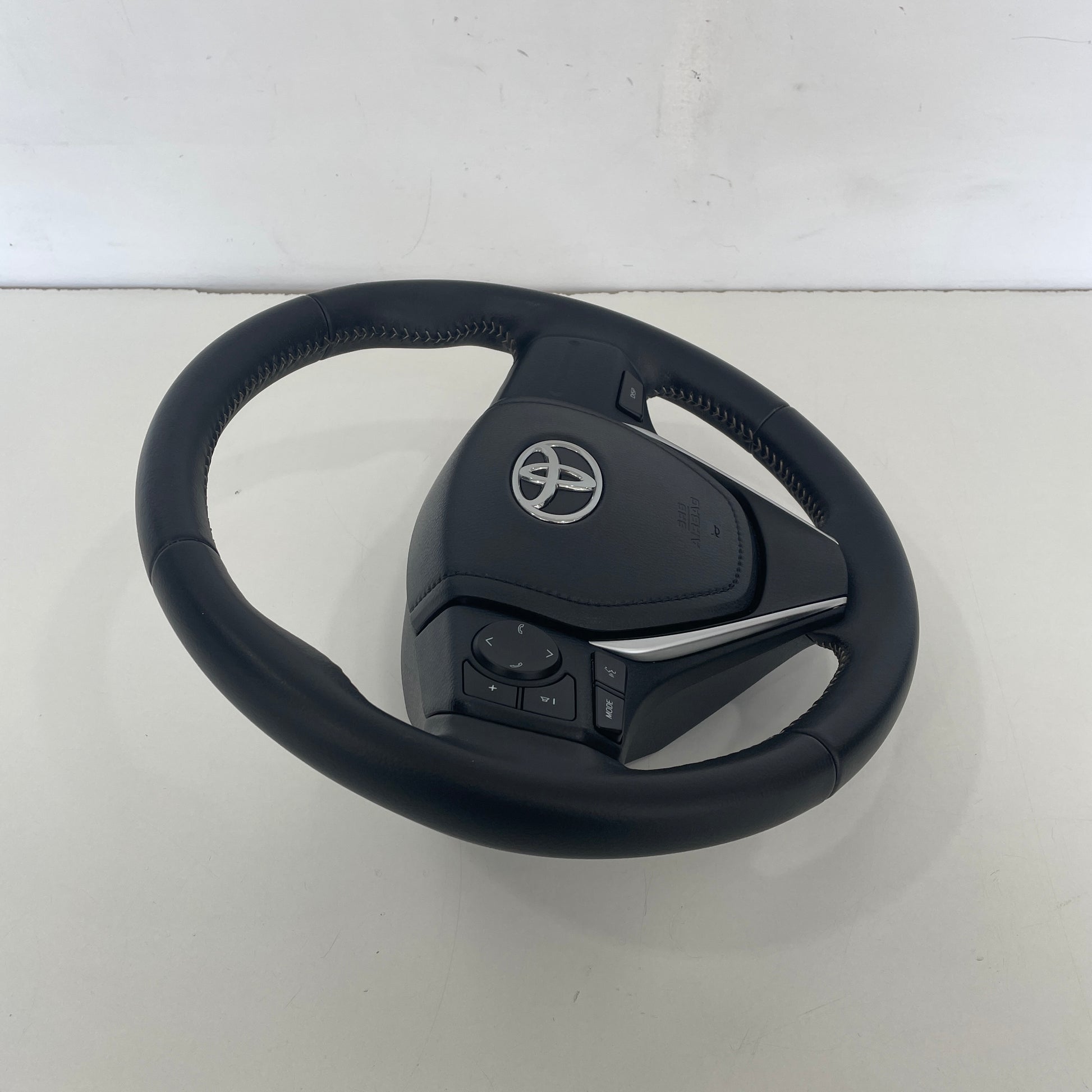 Toyota Corolla Hatchback ZRE182R 2015-2018 Steering Wheel Leather | OEM