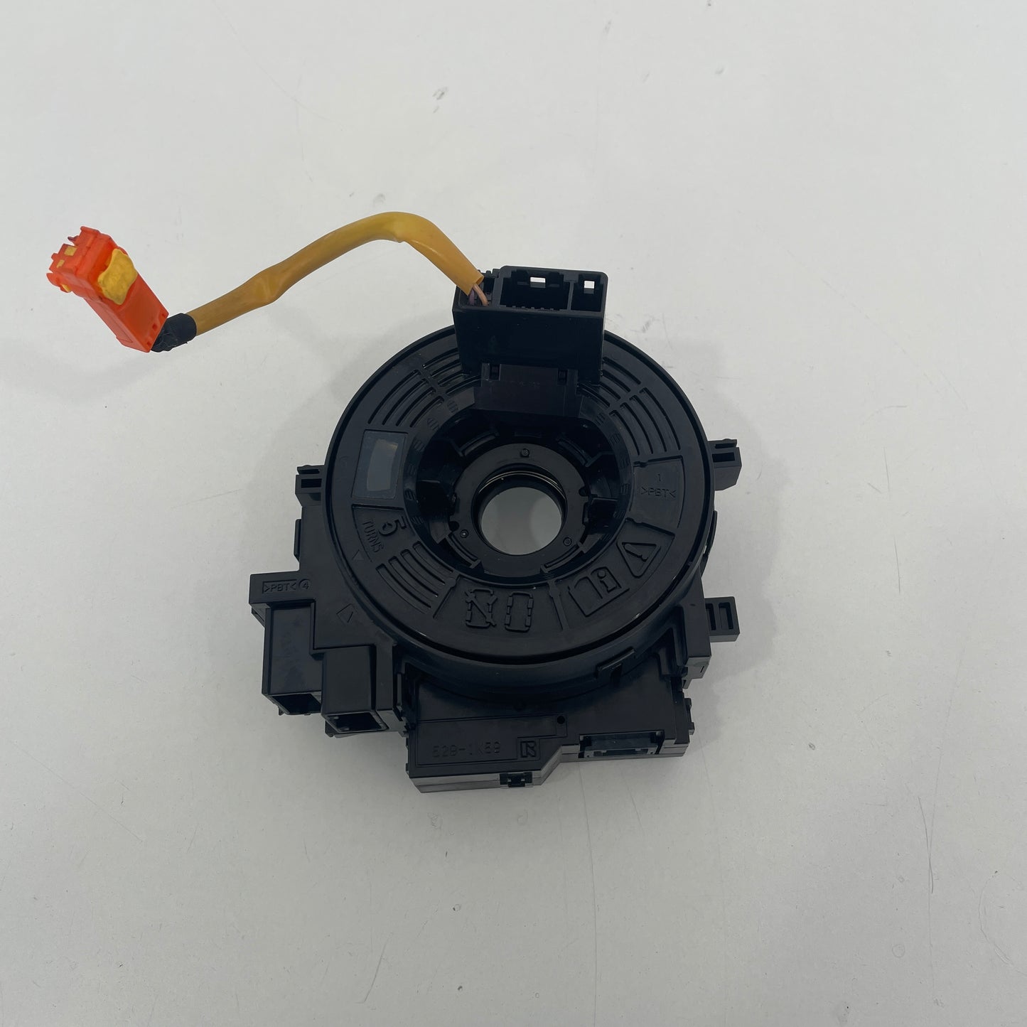 Toyota Corolla Hatchback Clock Spring Angle Sensor ZRE182R 2012-2018