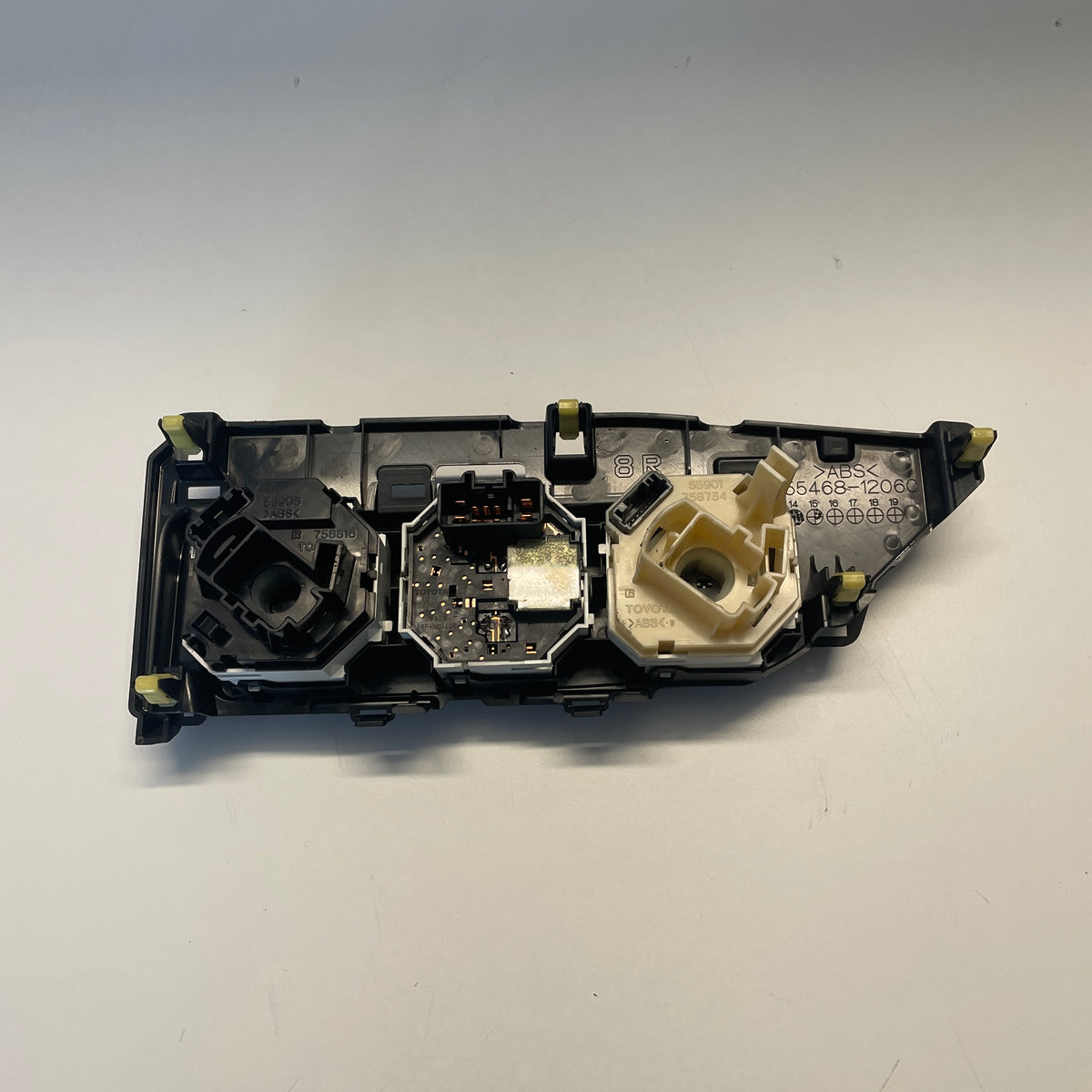 Toyota Corolla Hatchback ZRE182R 2015-2018 A/C Heater Control Panel | OEM