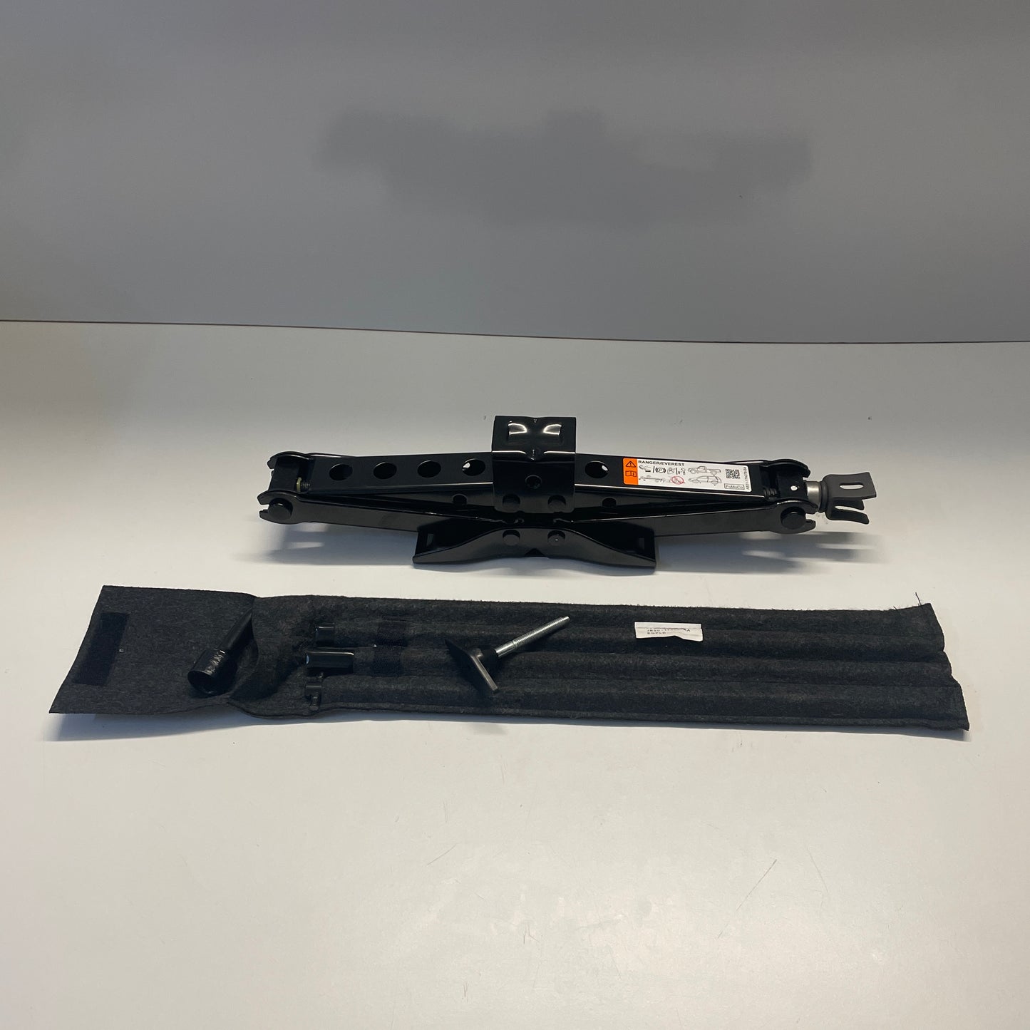 Ford Ranger Jack Set 2011 2012 2013 2014 2015 2016 2017 2018 2019 2020 2021 2022