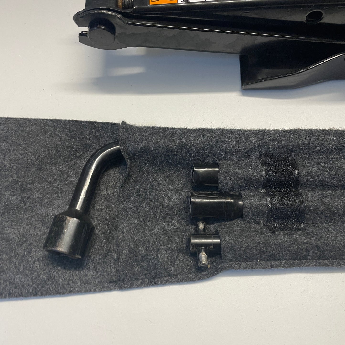 Ford Ranger Jack Set AB31-17080-BE PX Series 2011-2022 Genuine OEM