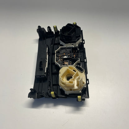 Toyota Corolla Sedan ZRE152R 2007-2012 A/C Heater Control Panel | OEM
