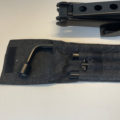 Ford Ranger Jack Set 2011 2012 2013 2014 2015 2016 2017 2018 2019 2020 2021 2022