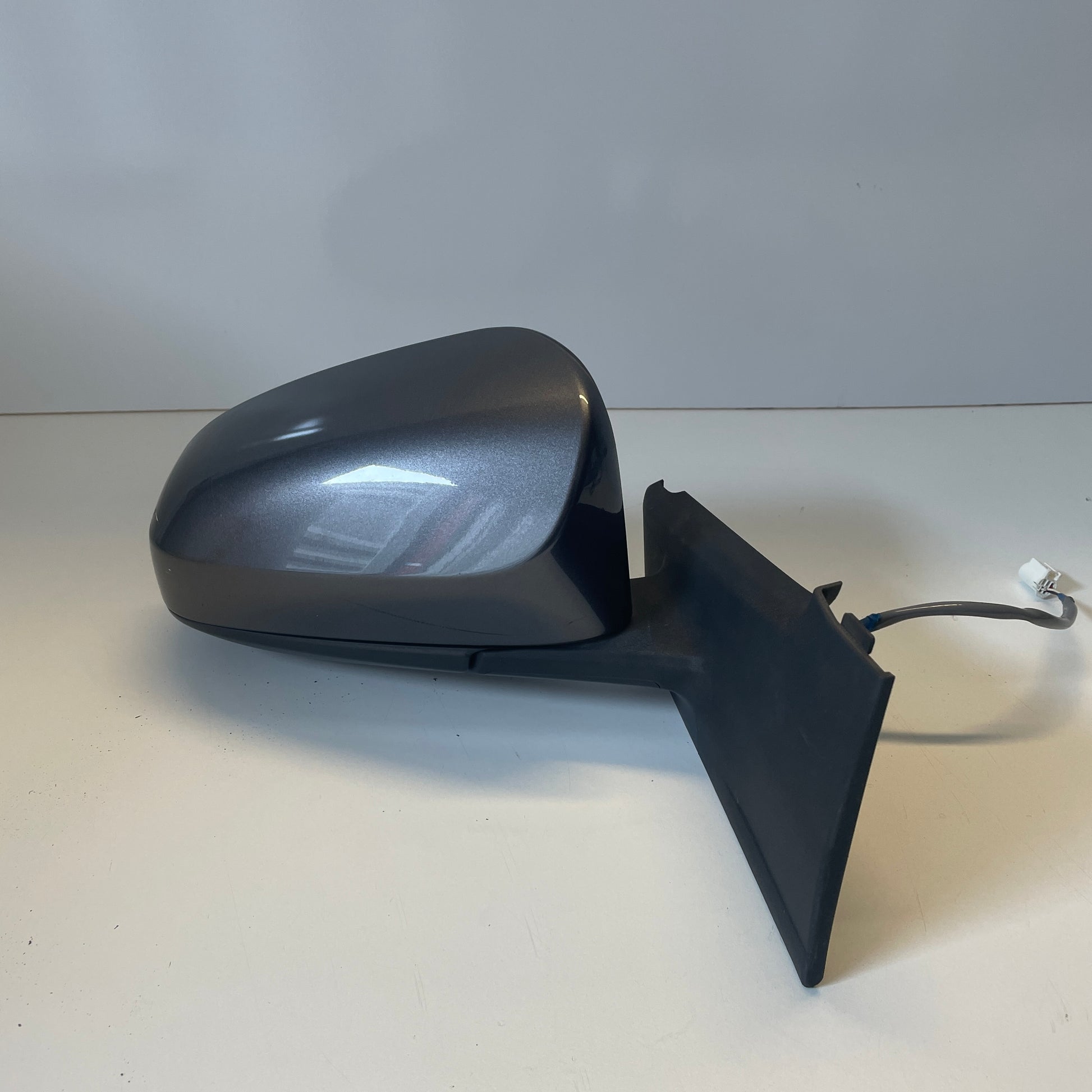 Toyota Yaris Hatchback XP13# 2011–2018 Door Mirror Right RH Electric | OEM