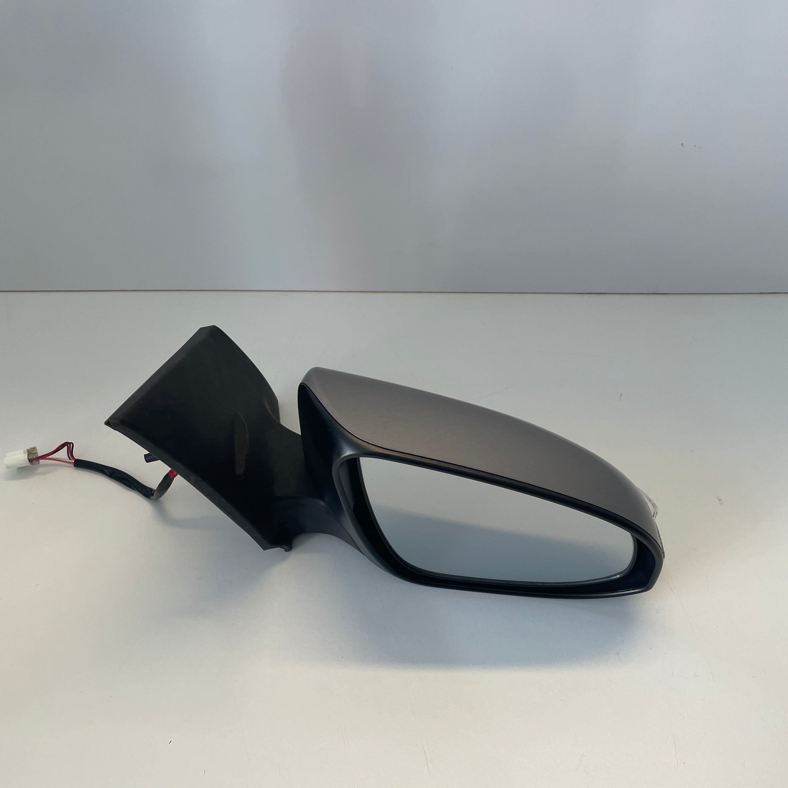 Toyota Corolla Hatchback ZRE182R 2012–2018 Door Mirror Right Hand Side | OEM