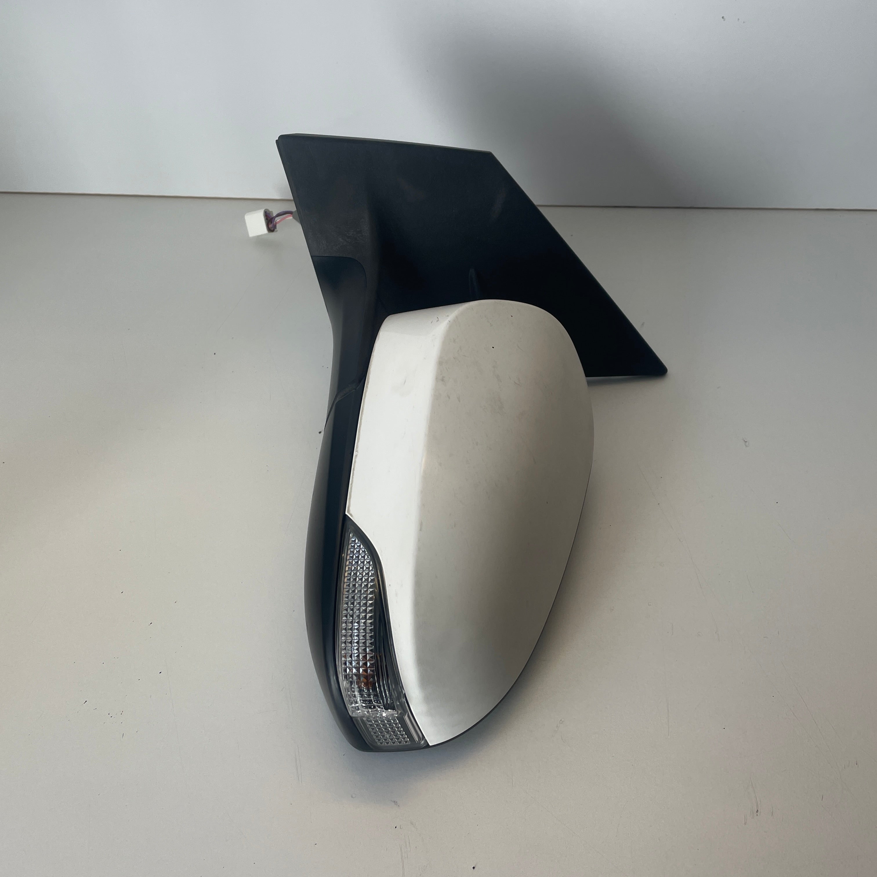 Toyota Corolla Hatchback ZRE182R 2012–2018 Door Mirror Left Hand Side