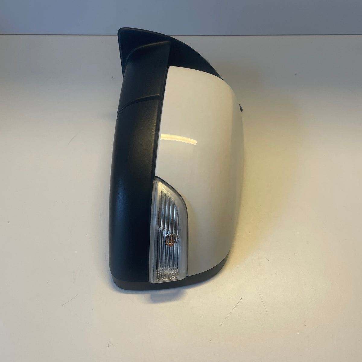 Ford Everest UA Door Mirror Left LH 2019-2022 | Power Fold White Indicator