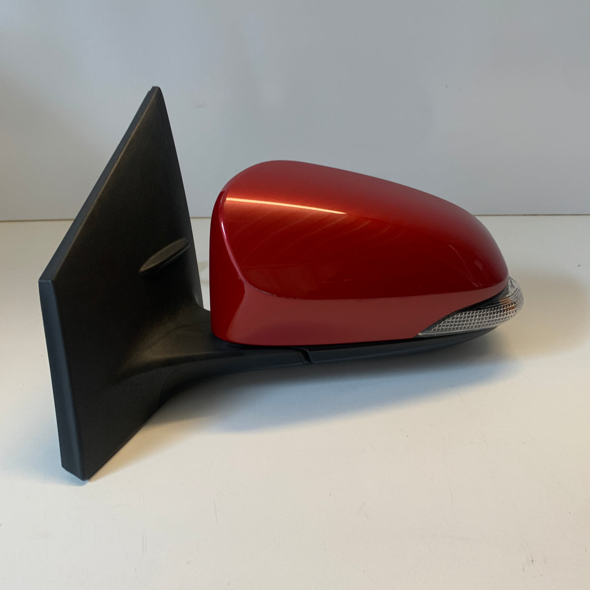 Toyota Corolla ZRE182R Hatchback Door Mirror Left LH 2012-2018 | OEM