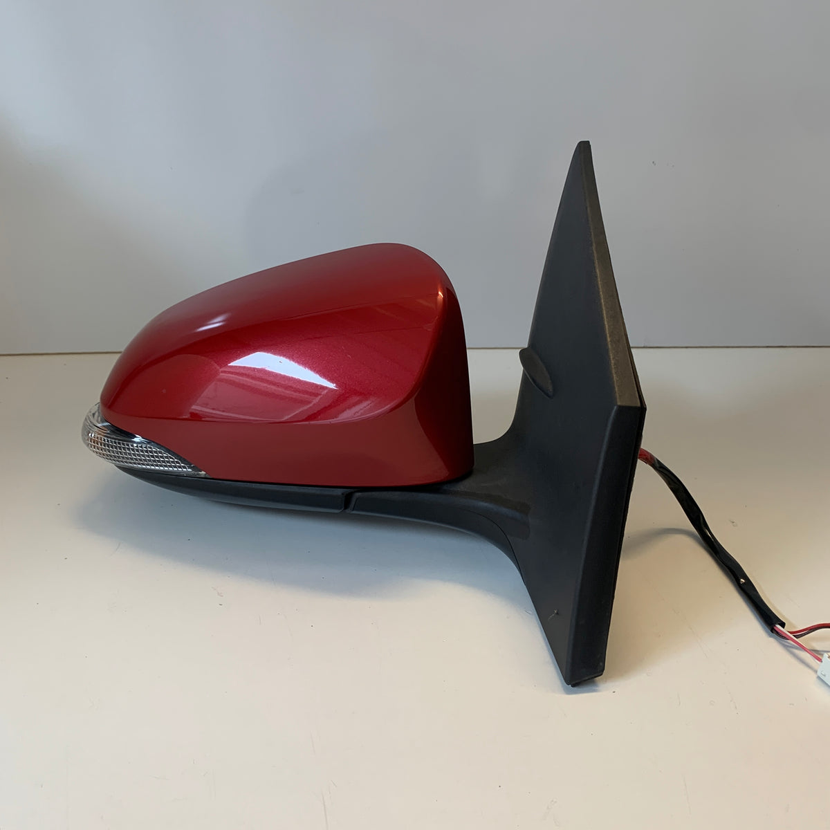 Toyota Corolla ZRE182R Hatchback Door Mirror Right RH 2012-2018 | OEM