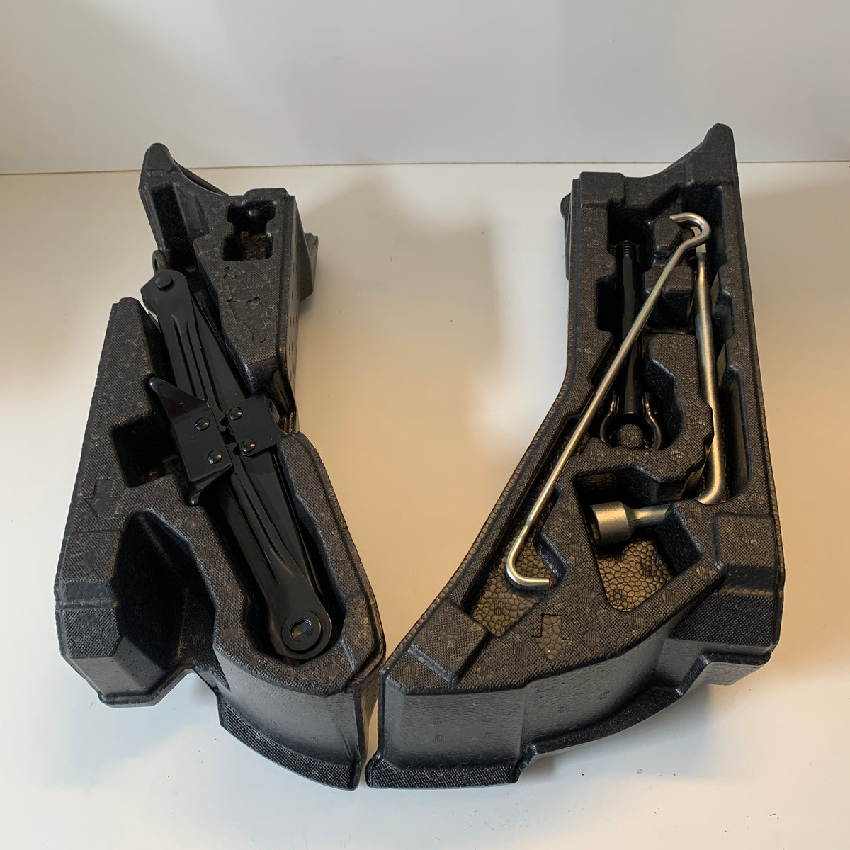 Toyota Corolla E210 Hatch Jack Tool Kit 2018-2025 | OEM Foam Tray