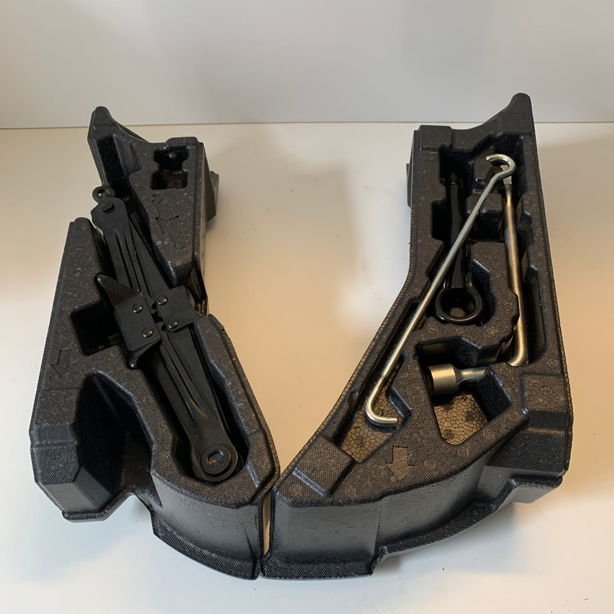Toyota Corolla E210 Hatch Jack Tool Kit 2018-2025 | OEM Foam Tray