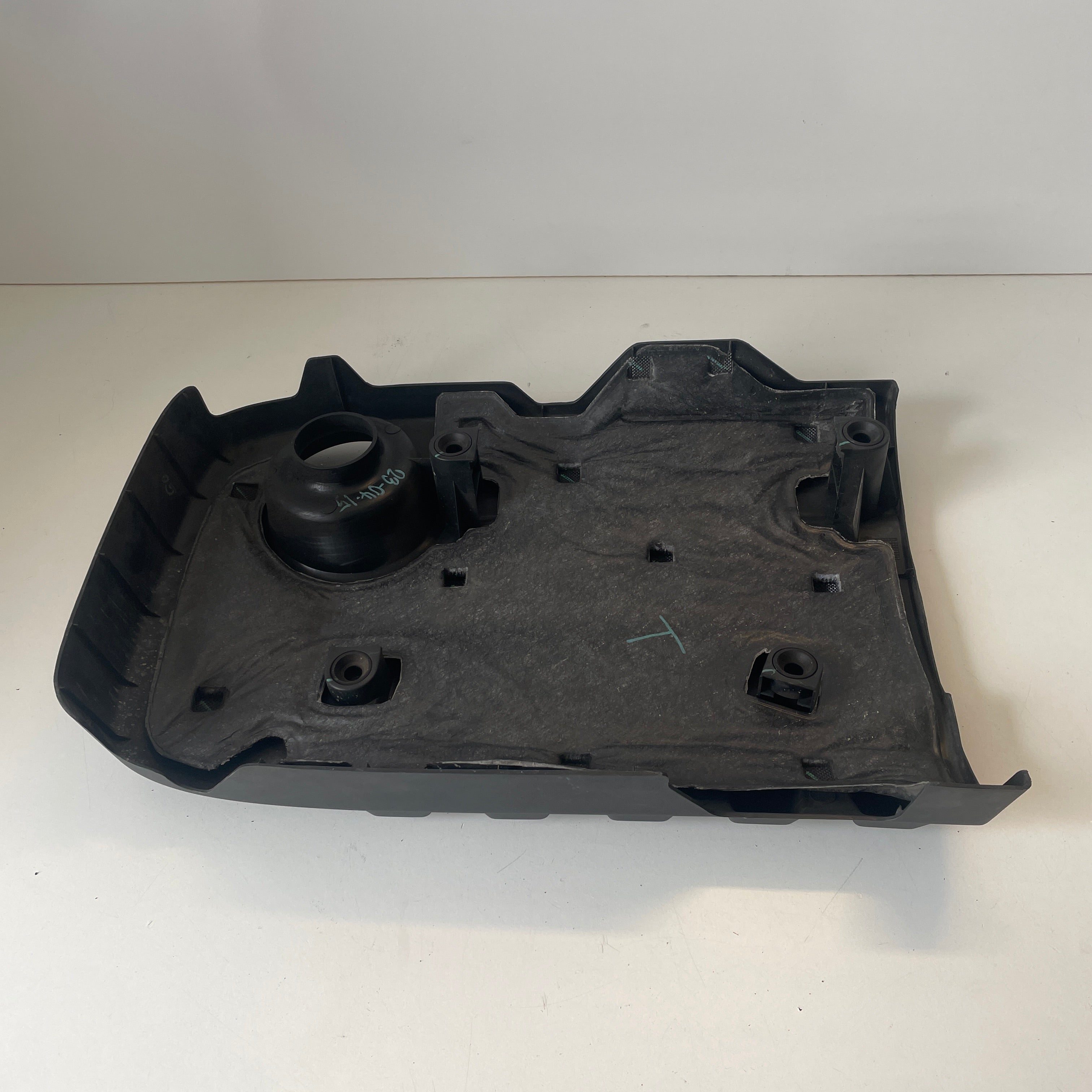 Mazda BT-50 Engine Cover 2011 2012 2013 2014 2015 2016 2017 2018 2019 2020