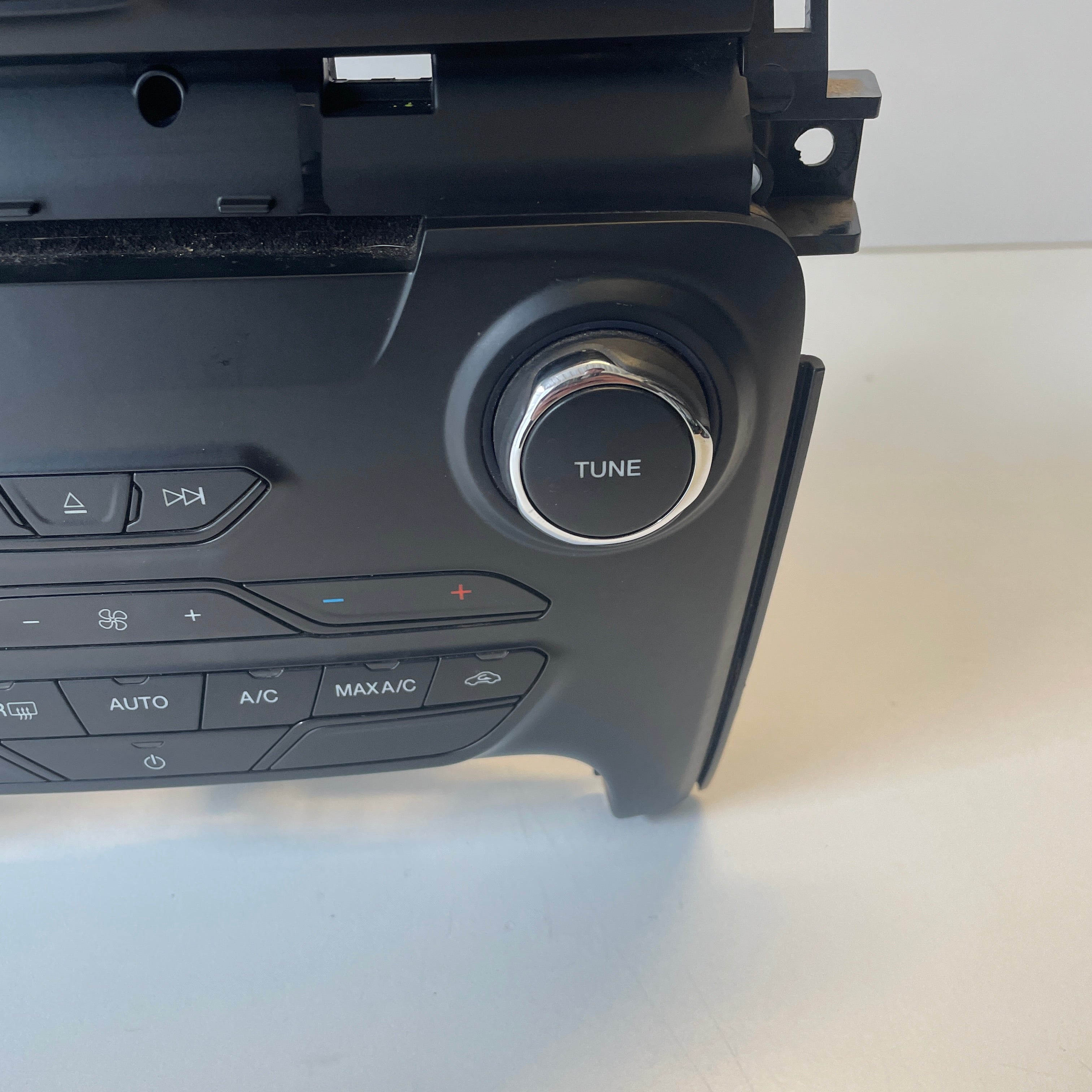 Ford Ranger PX2 Centre Dash Fascia Climate Control 2015-2018 | Dual Zone