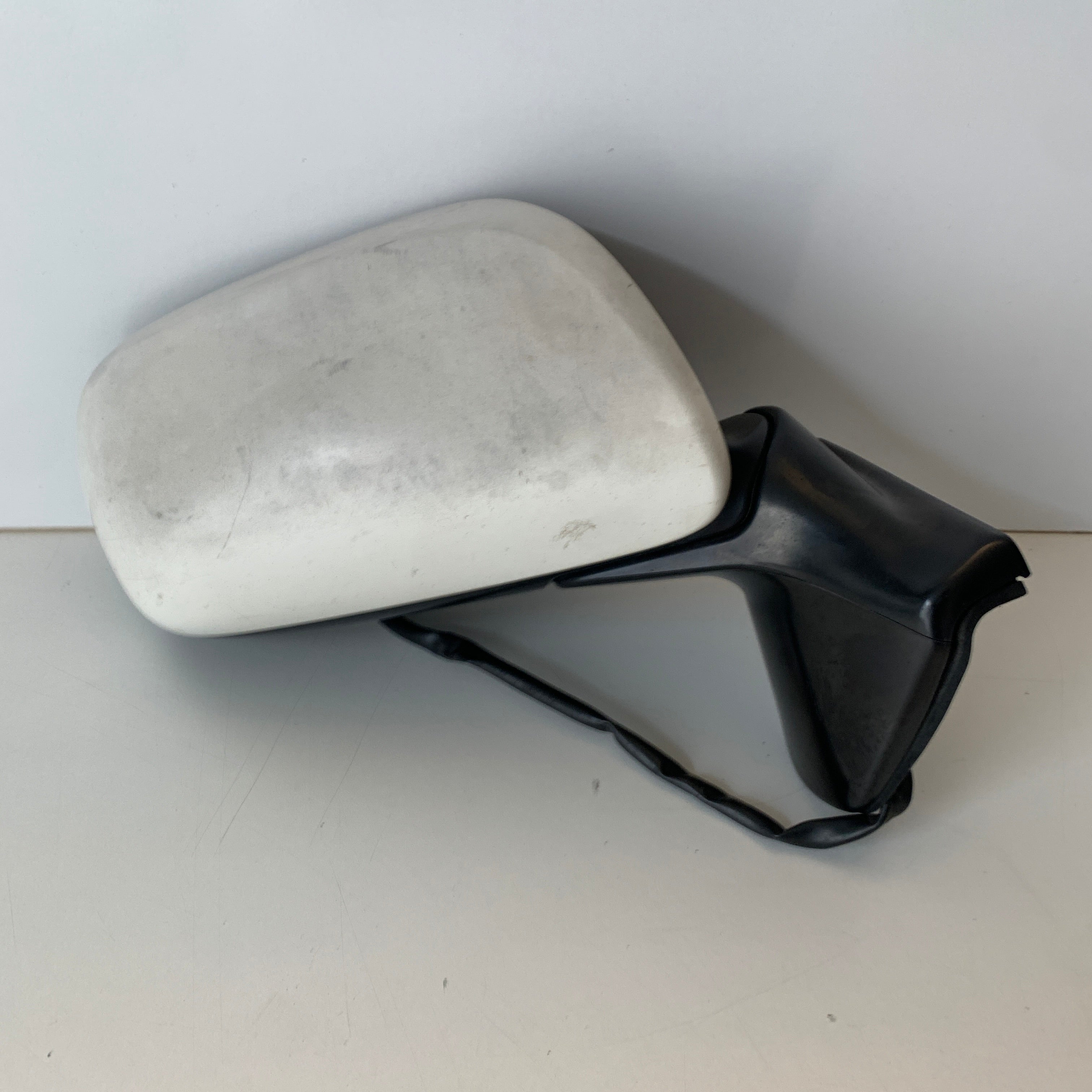 Toyota Corolla ZRE152R Hatch Door Mirror Right RH 2007-2009 | White