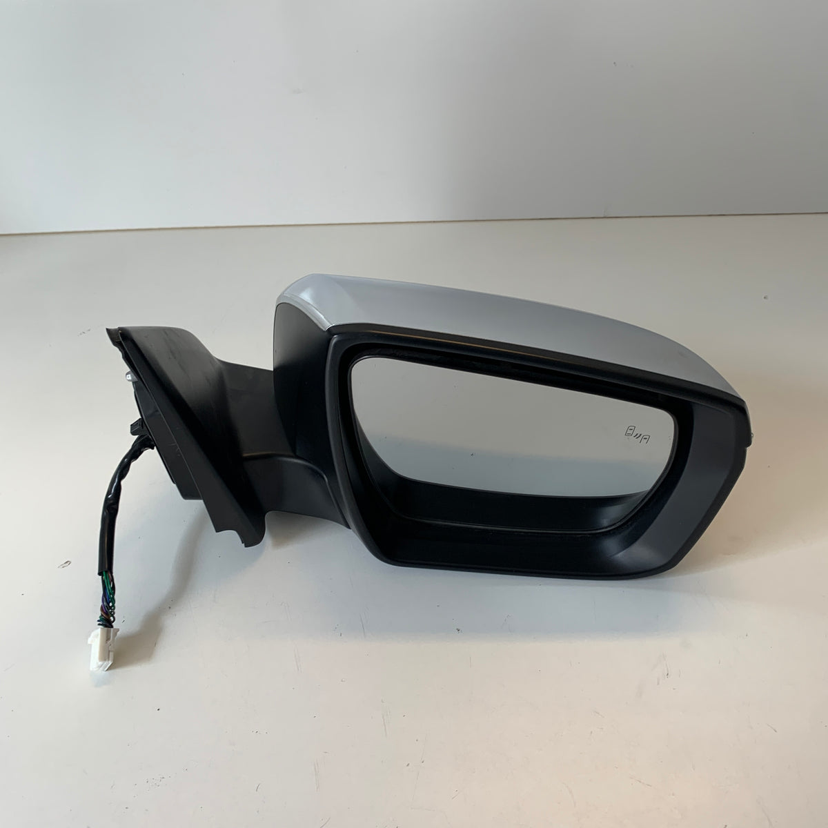 Isuzu D-MAX RG Door Mirror Right RH 2020-2023 | Chrome Blind Spot