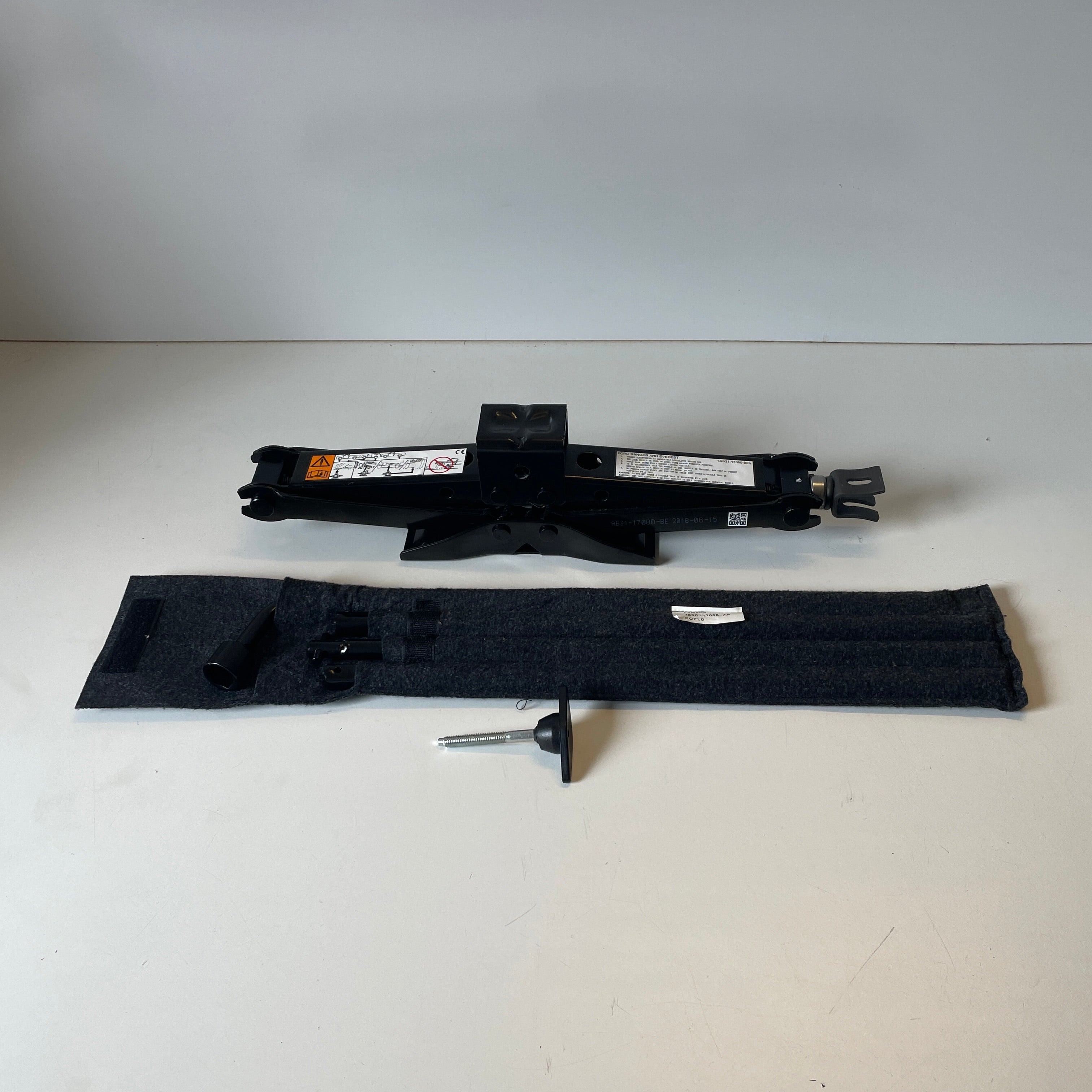 Ford Ranger Jack Set AB31-17080-BE PX Series 2011-2022 Genuine OEM