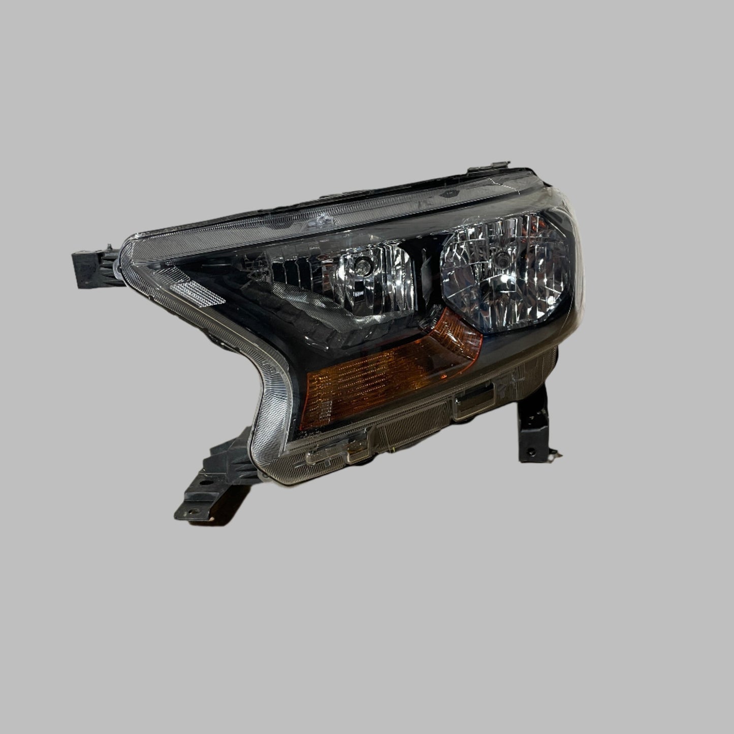 Ford Ranger PX 2 Left Headlamp 2016 2017 2018 2019 2020 2021 2022 XL XLS XLT