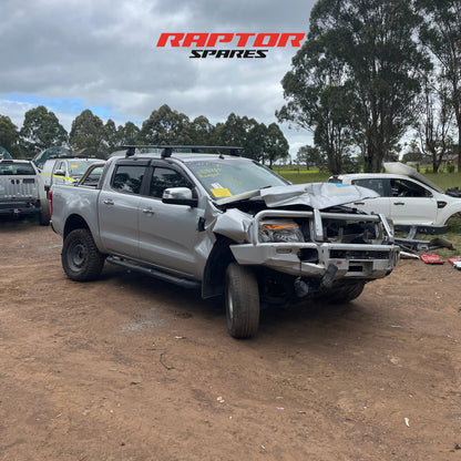 Ford Ranger 4x4 XLT Double Cab 2014 3.2L Diesel Manual Transmission