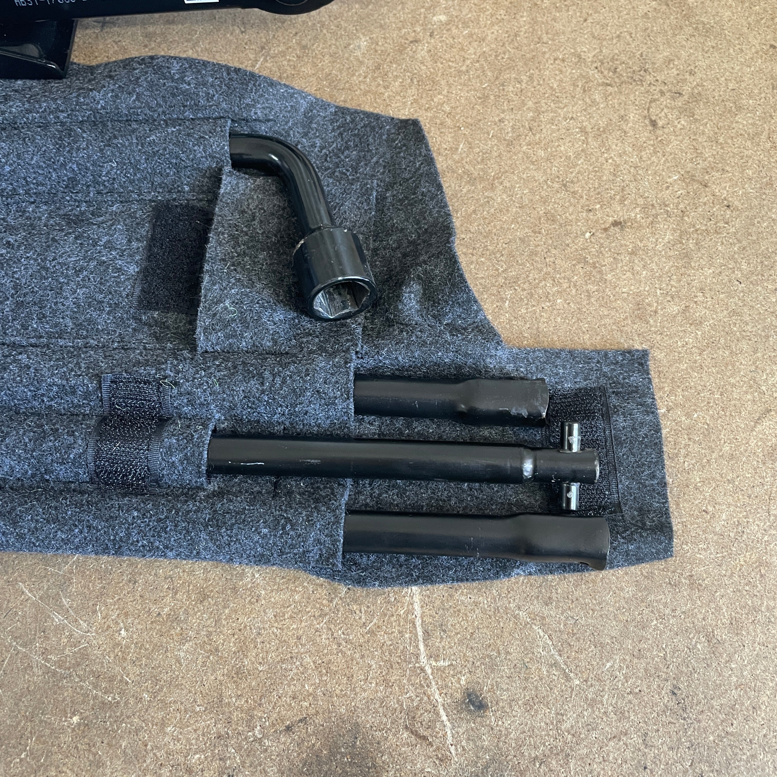 Ford Ranger Jack Set AB31-17080-BE PX Series 2011-2022 Genuine OEM