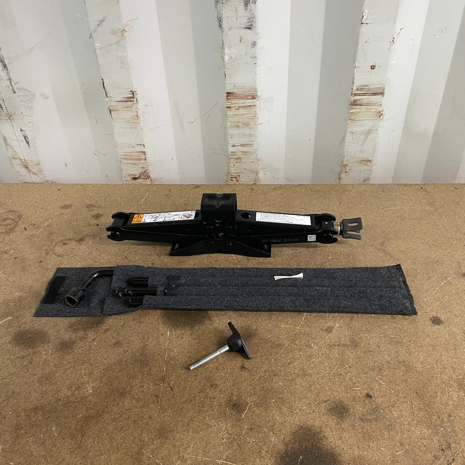 Ford Ranger Jack Set AB31-17080-BE PX Series 2011-2022 Genuine OEM