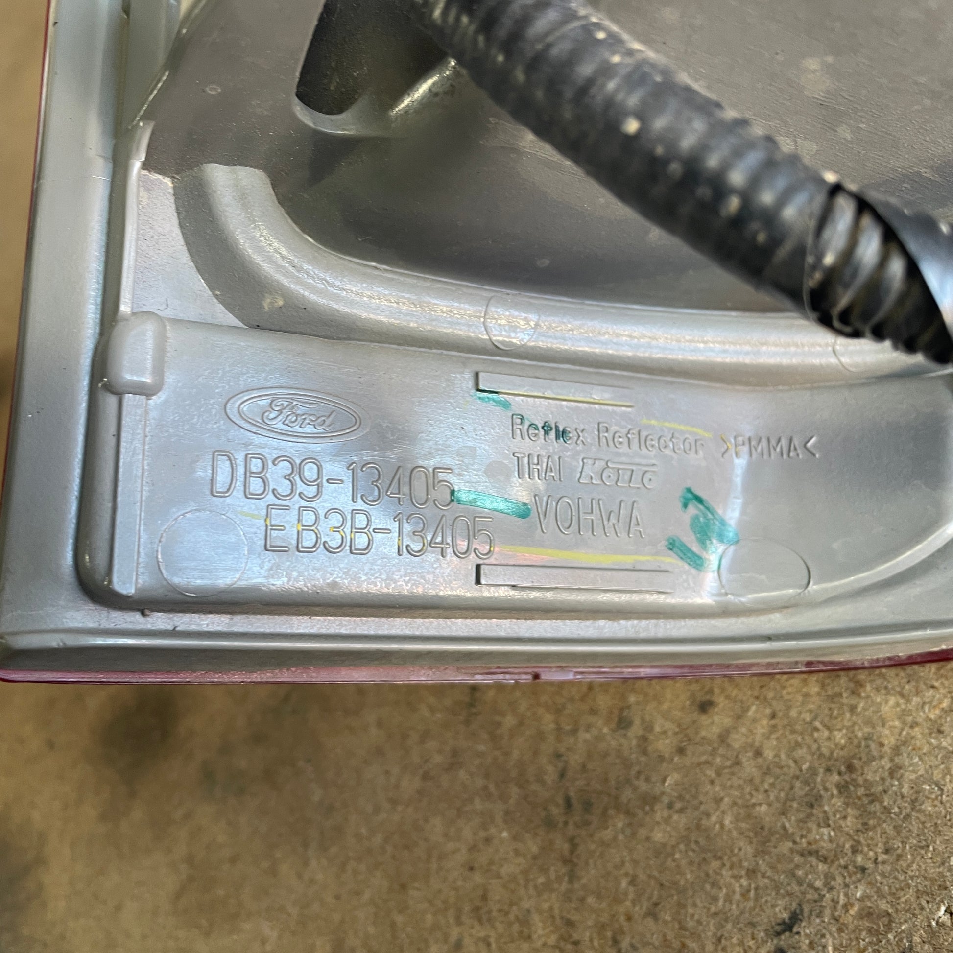 Ford Ranger PX 1-2 Wildtrak Left Tail Light 2012 2013 2014 2015 2016 2017 2018