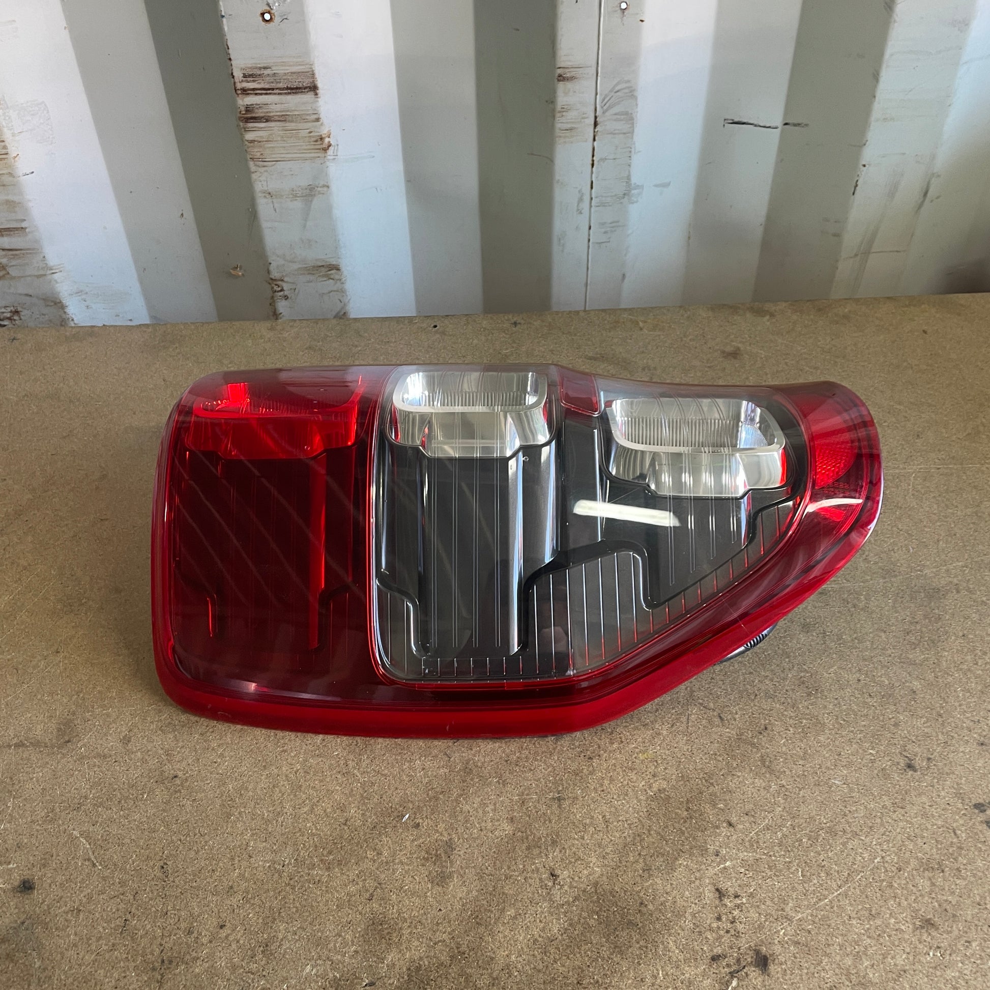 Ford Ranger PX 1-2 Wildtrak Left Tail Light 2012 2013 2014 2015 2016 2017 2018