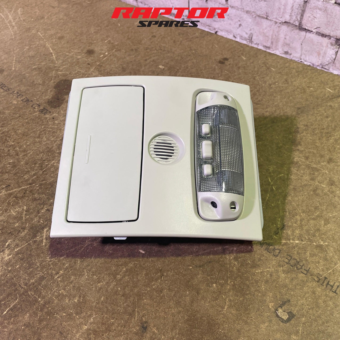 Ford Ranger PX1 PX2 PX3 2011–2022 Overhead Console Light AB39-R045B54-B | OEM