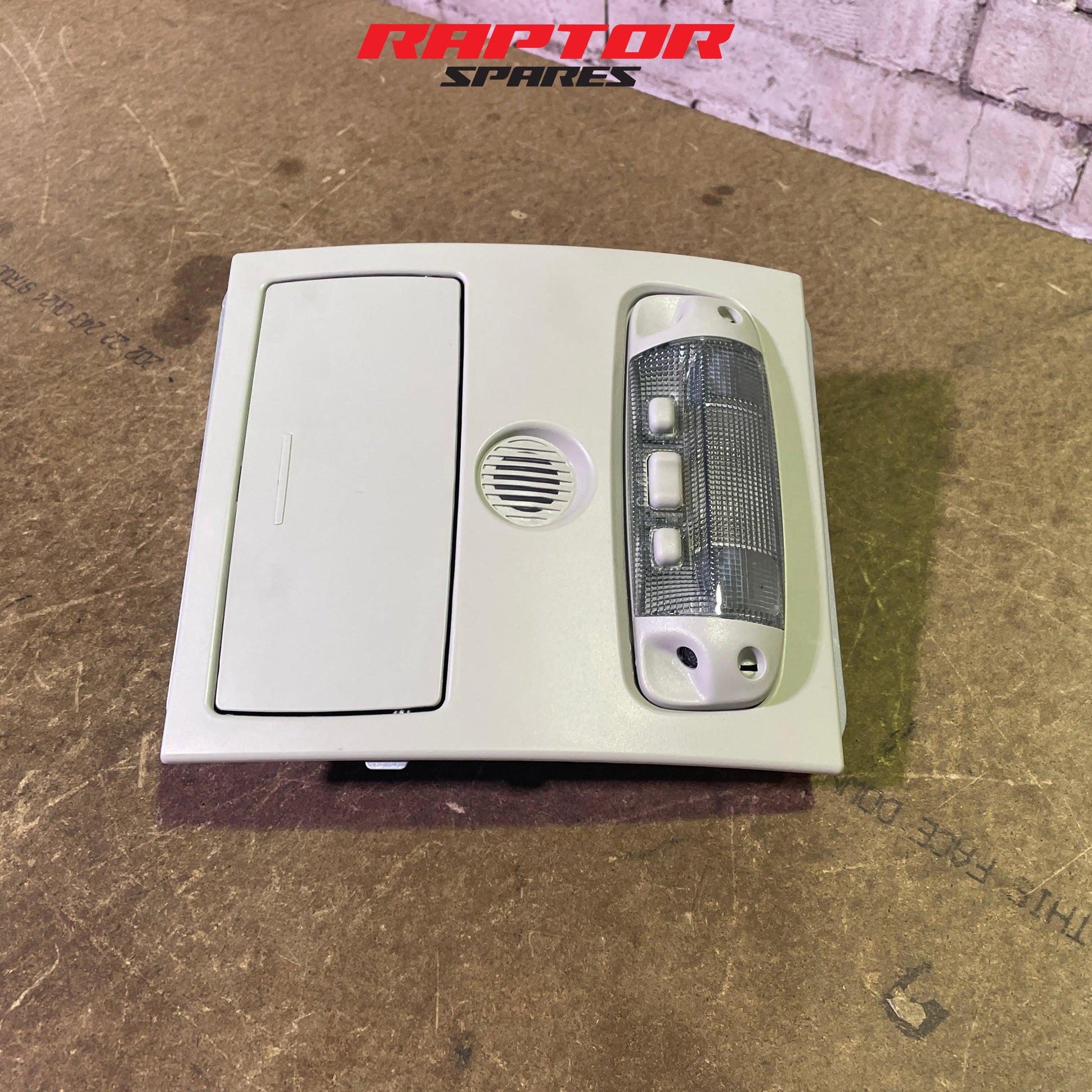 Ford Ranger PX1 PX2 PX3 2011–2022 Overhead Console Light AB39-R045B54-B | OEM